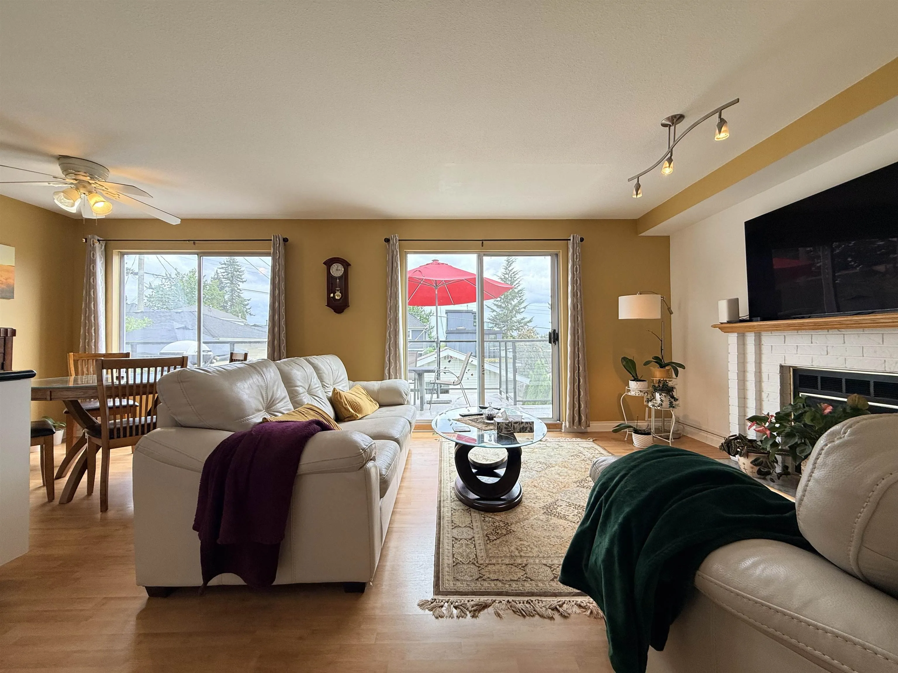 335 W 27th Street #Main House