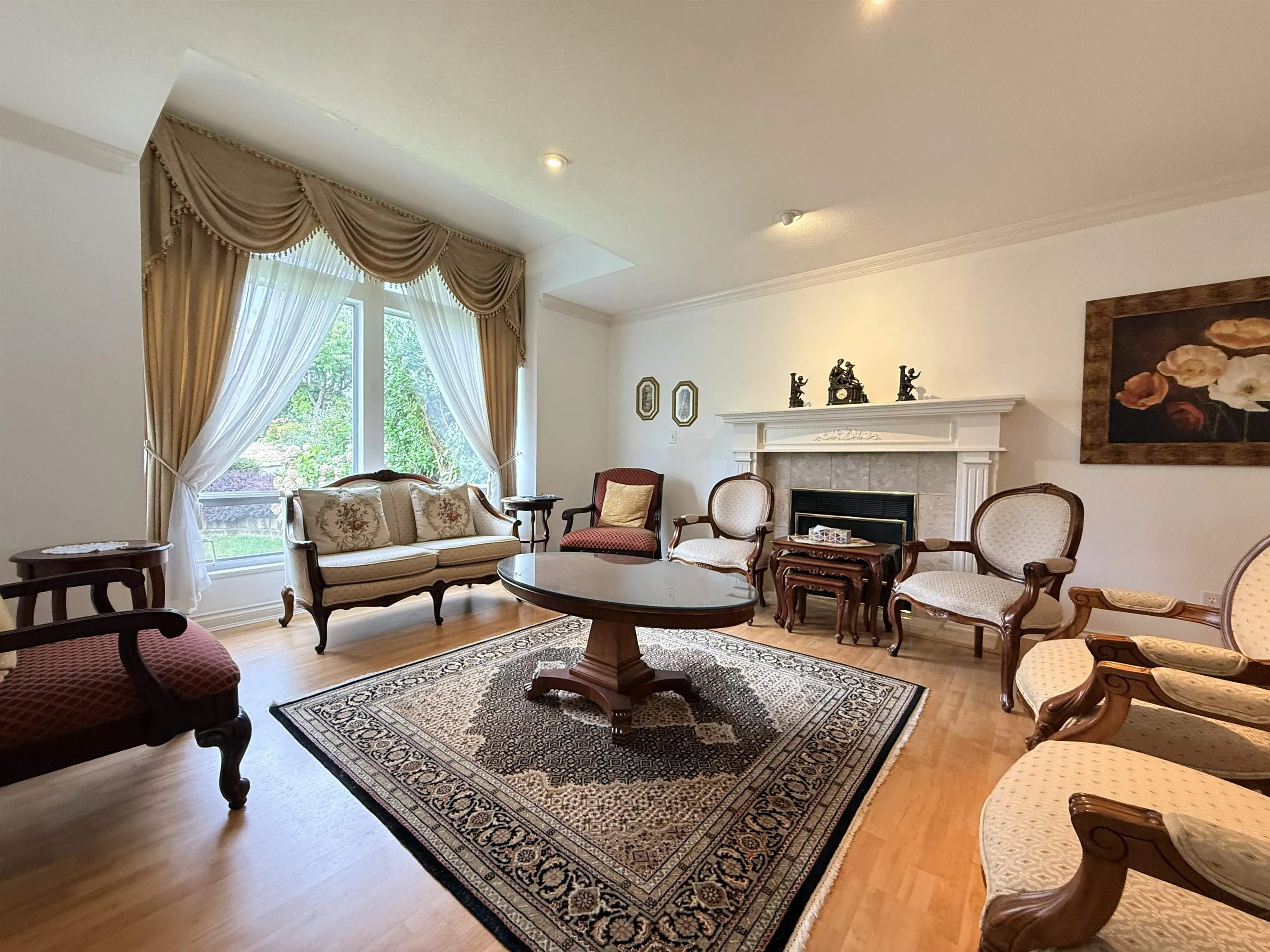 335 W 27th Street #Main House