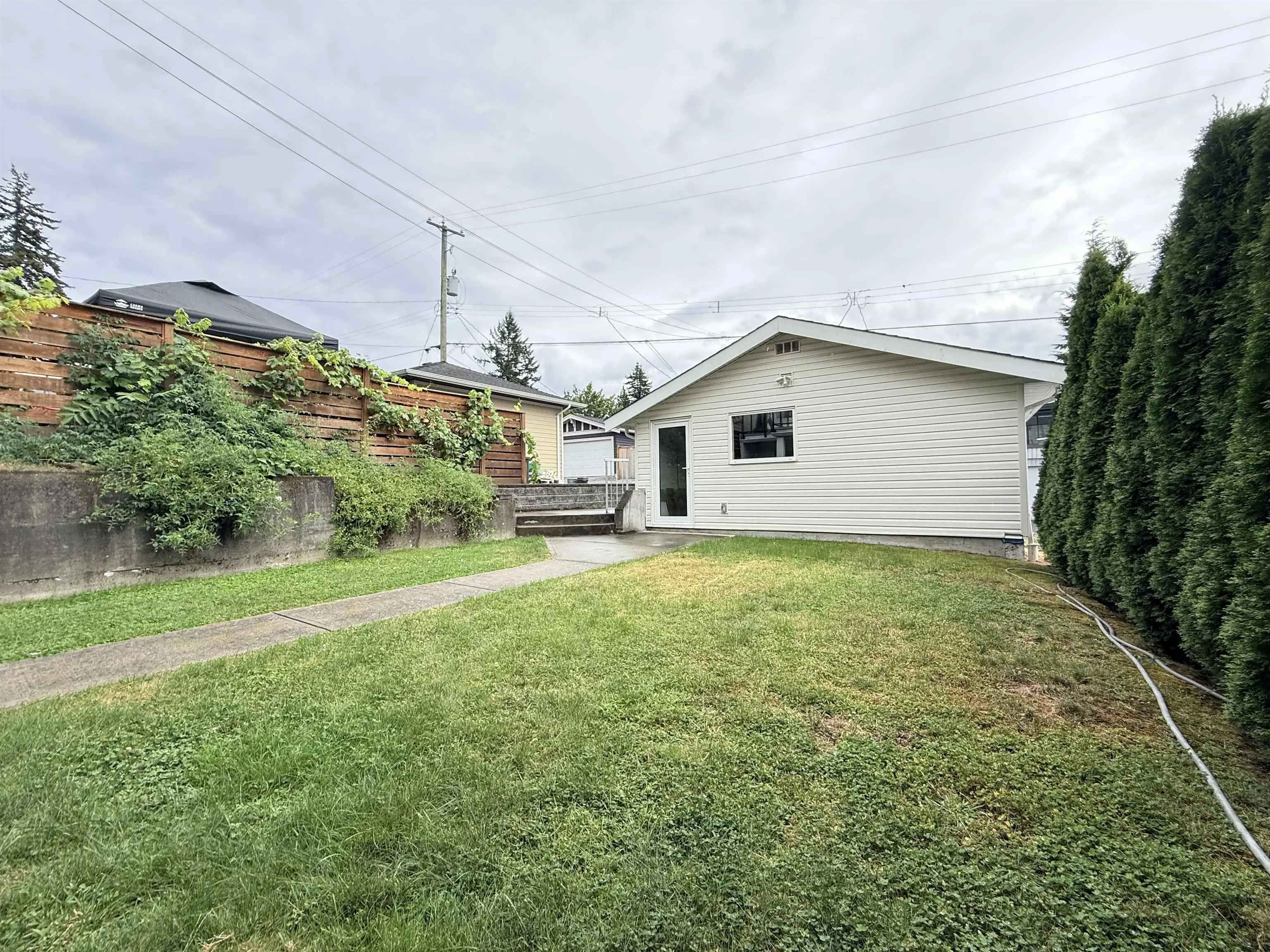 335 W 27th Street #Main House
