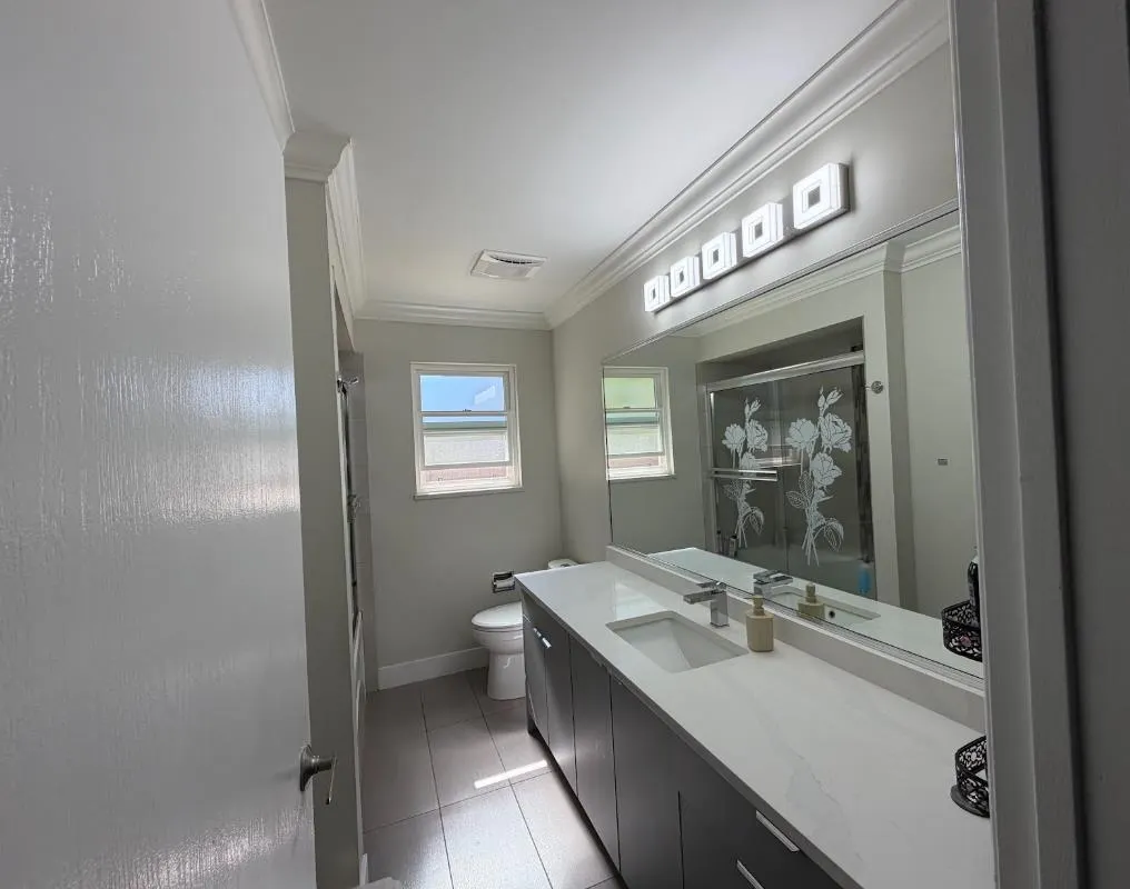 7838 Suncrest Drive