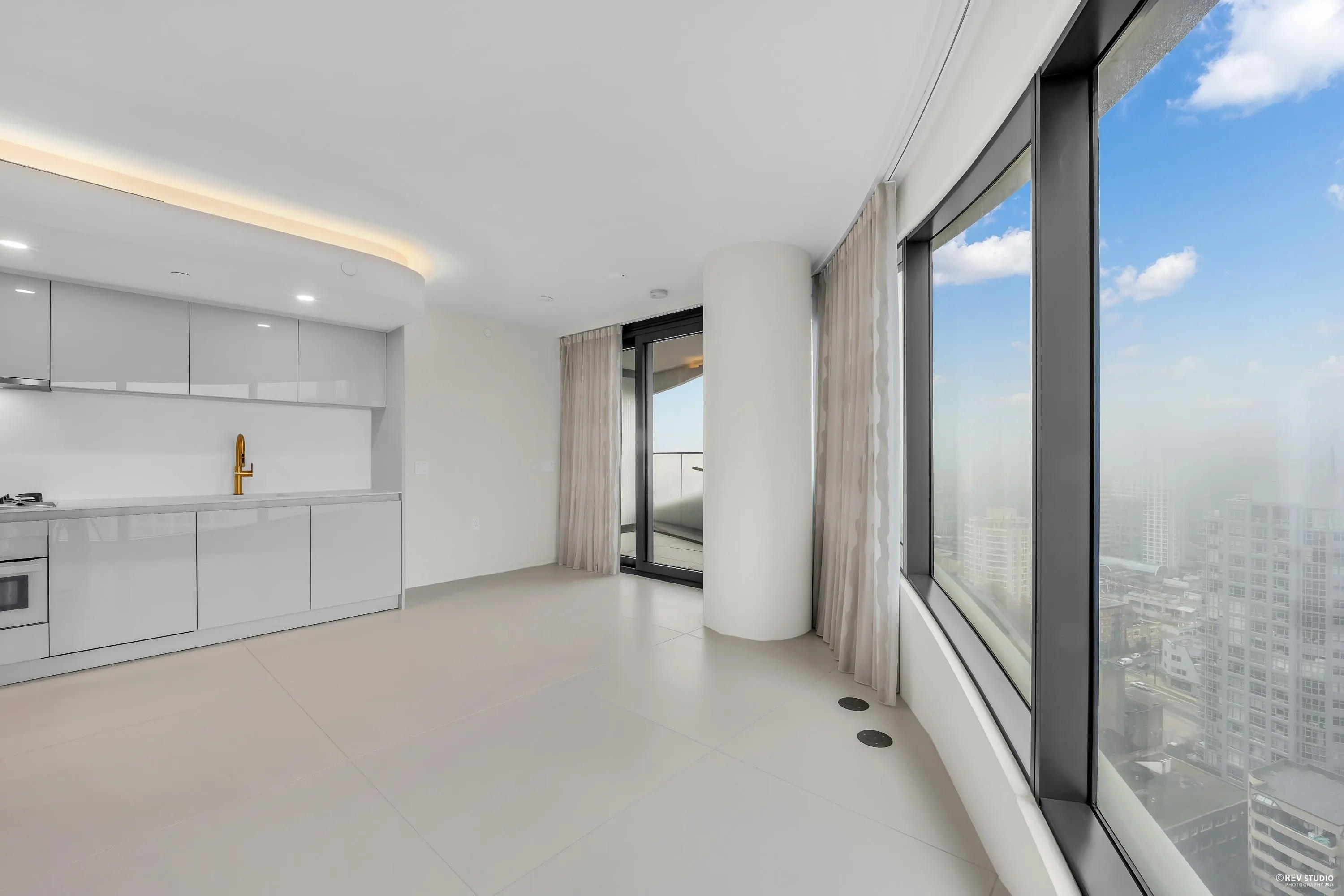 1033 Nelson Street #2207