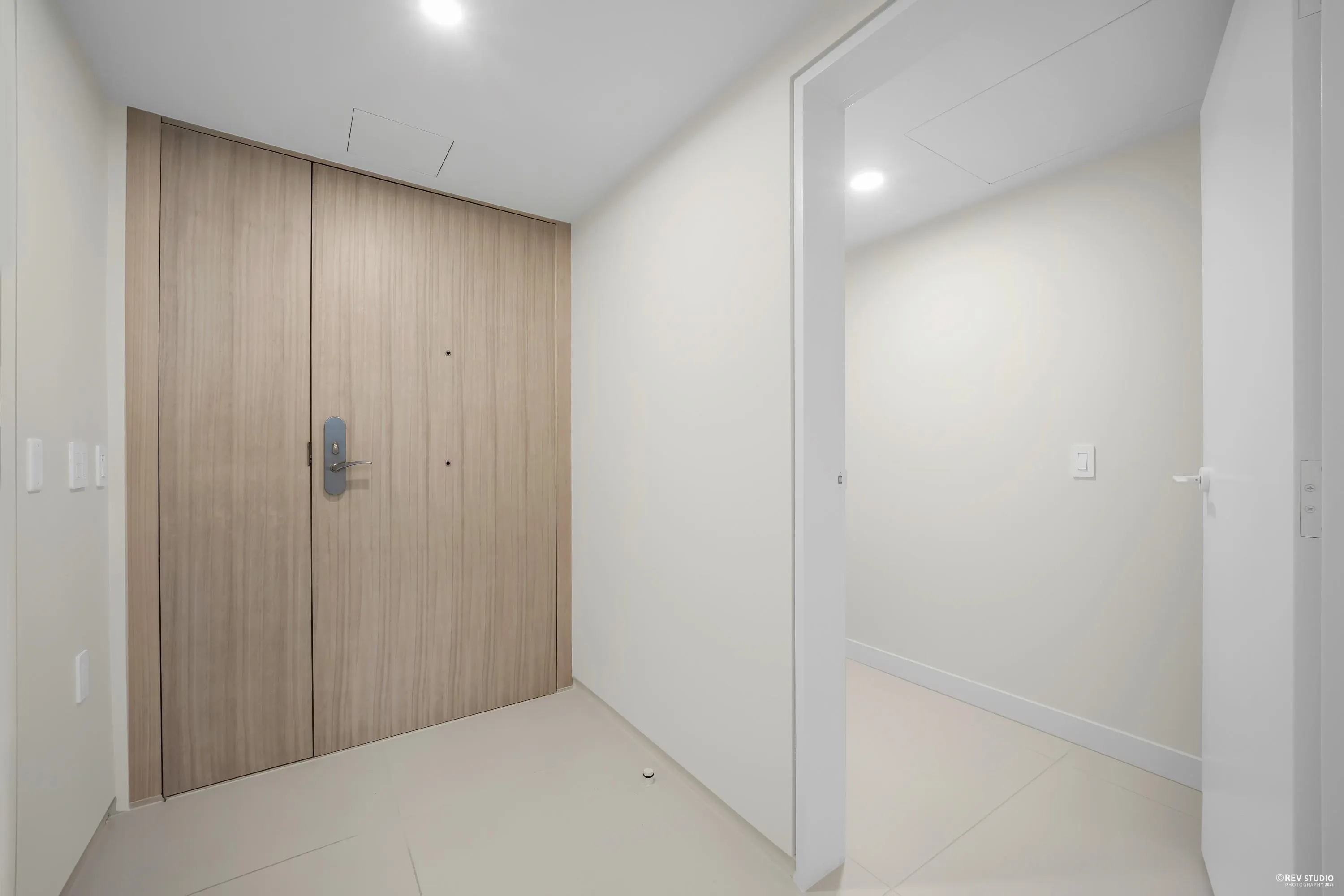 1033 Nelson Street #2207
