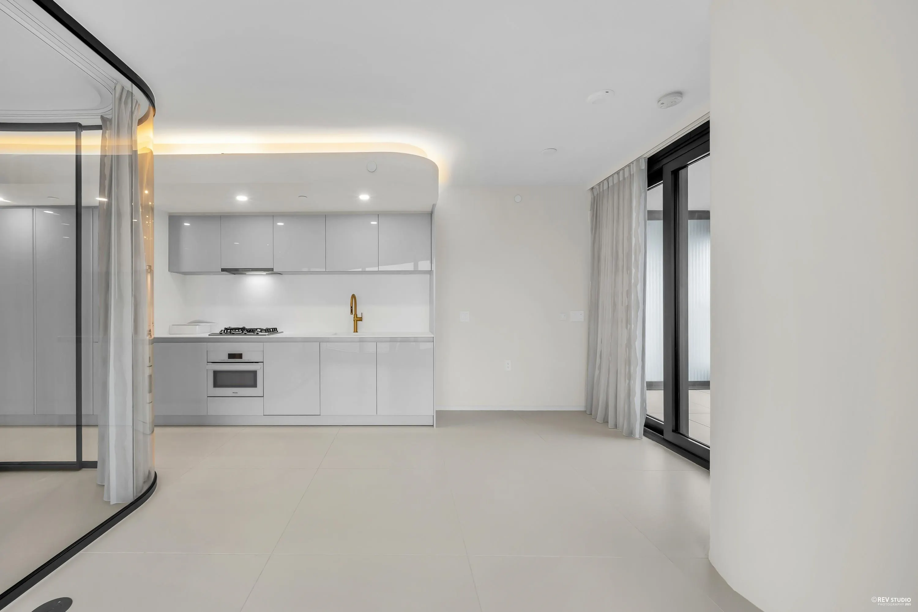 1033 Nelson Street #2207
