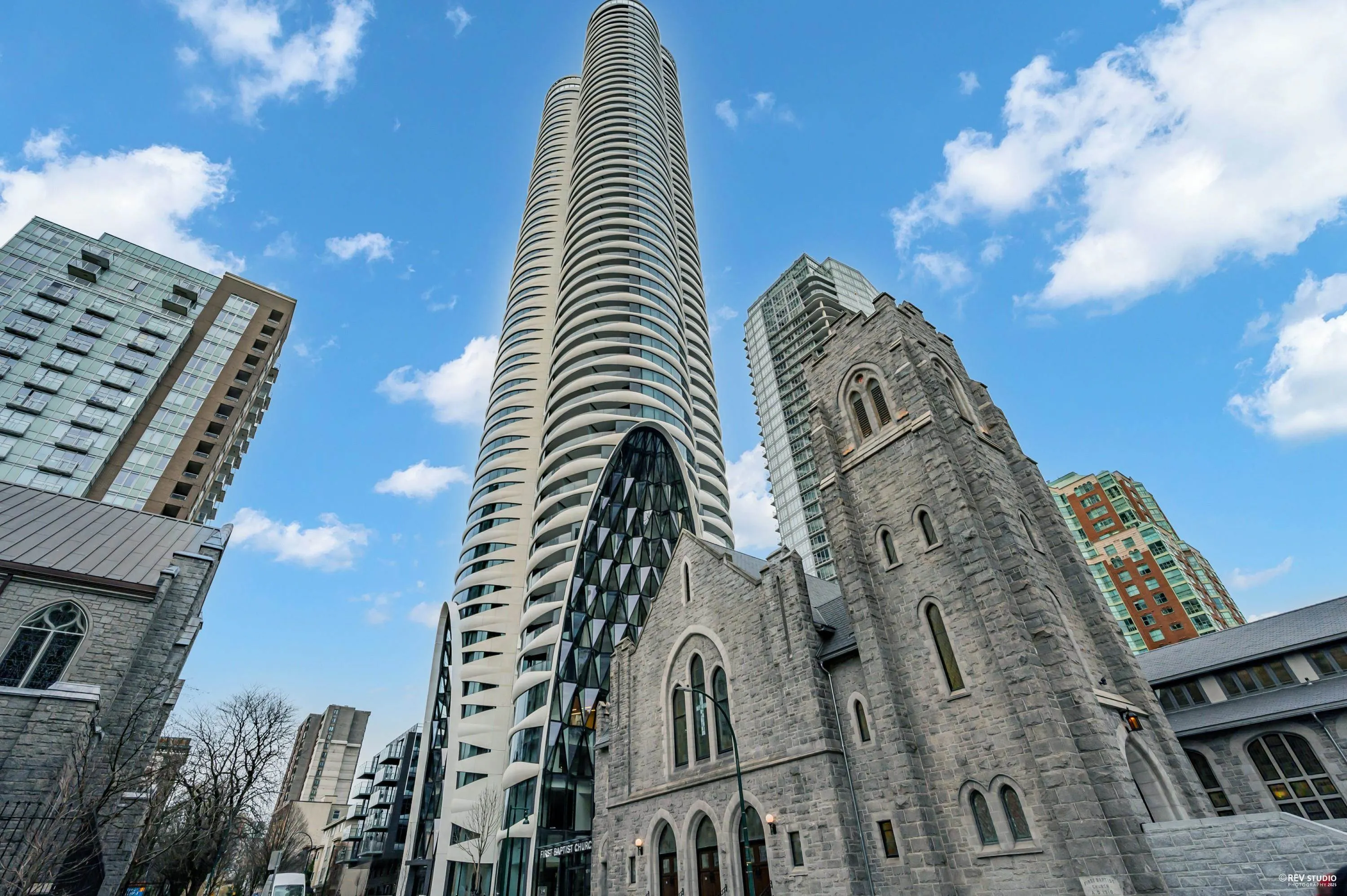 1033 Nelson Street #2207