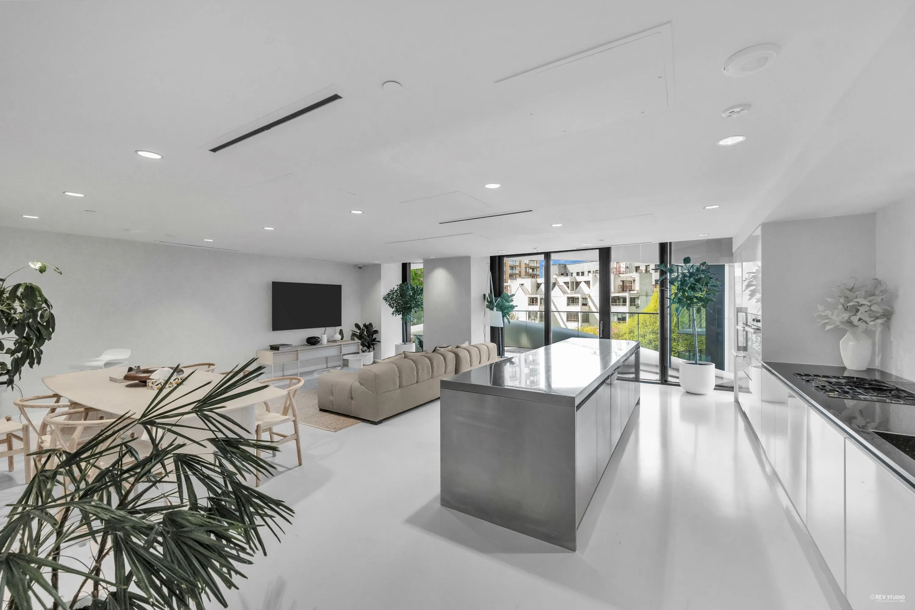 1033 Nelson Street #2207