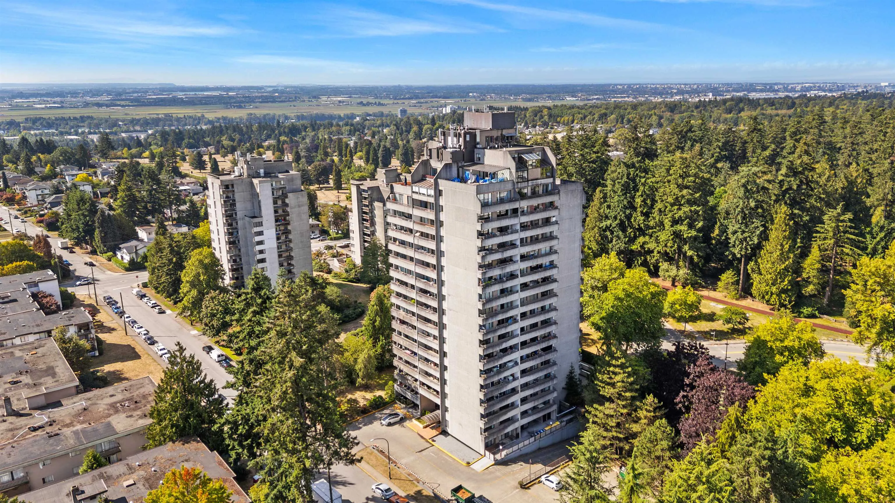 6595 Willingdon Avenue #1205