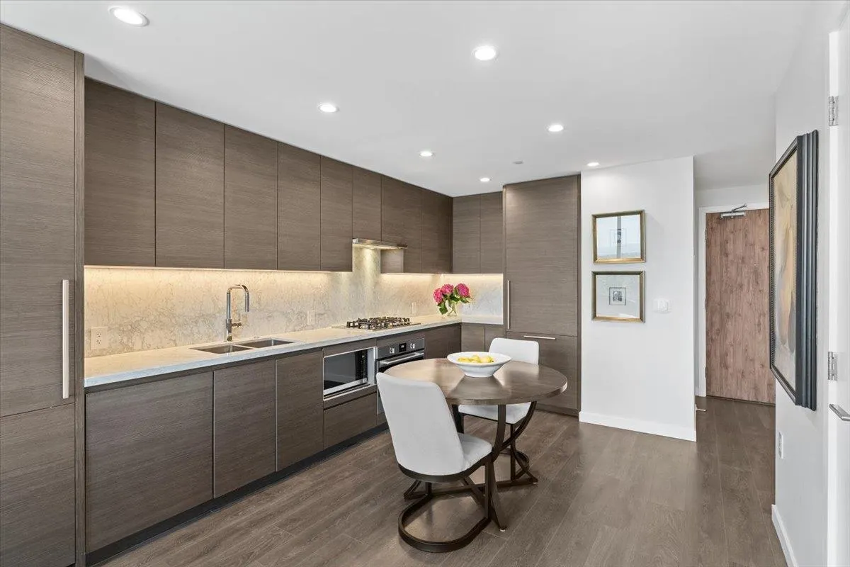 305 Morrissey Road #2203