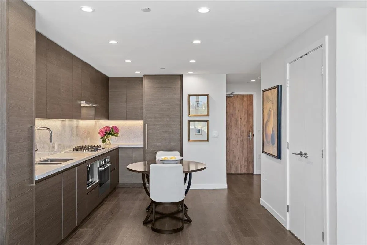 305 Morrissey Road #2203