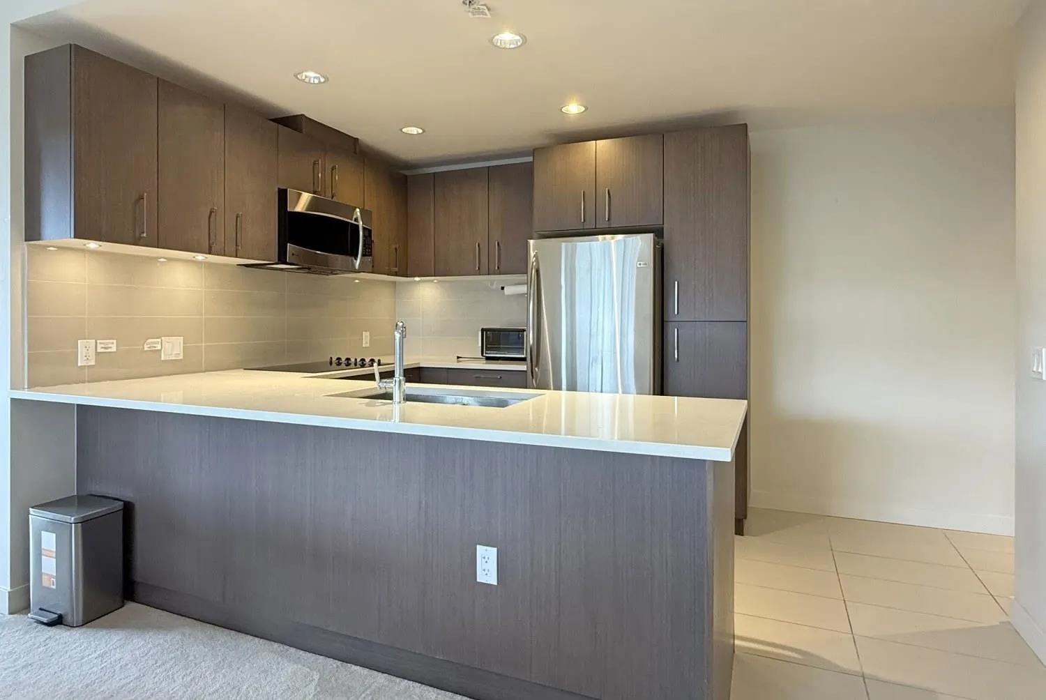 5983 Gray Avenue #603