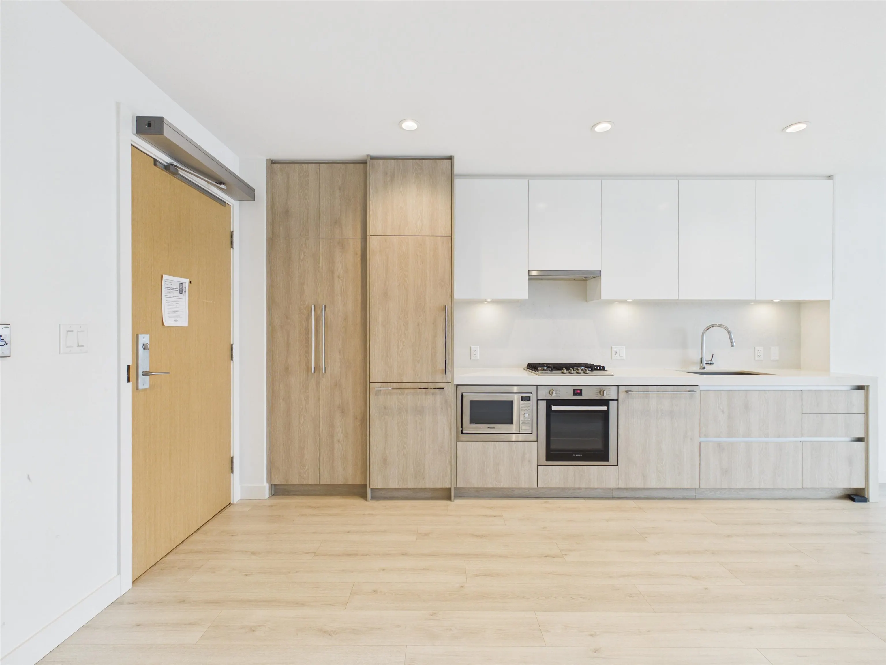 6080 Mckay Avenue #1605