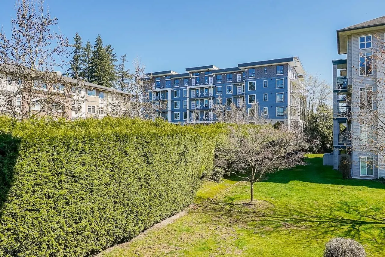 32075 George Ferguson Way #208