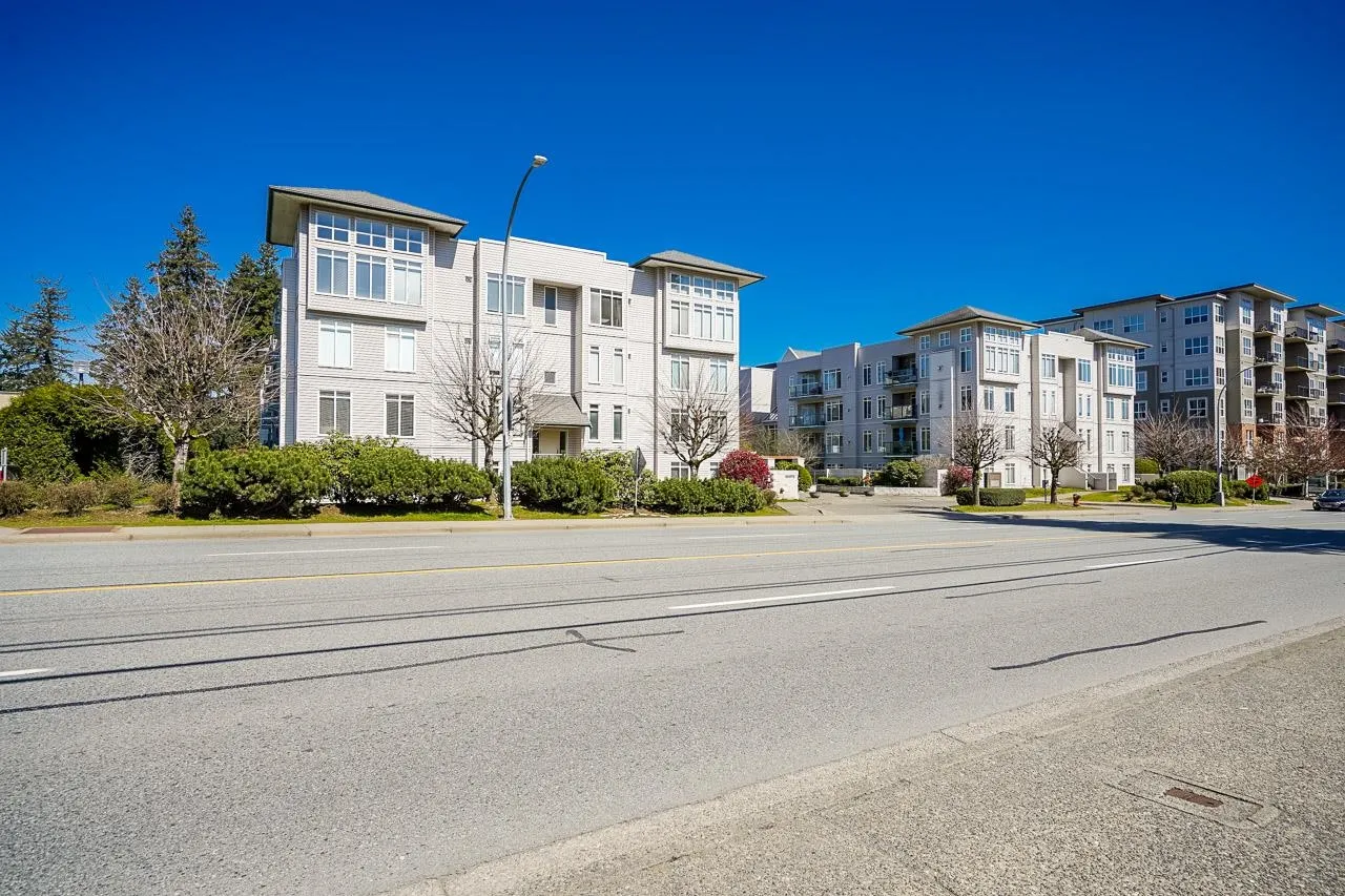 32075 George Ferguson Way #208