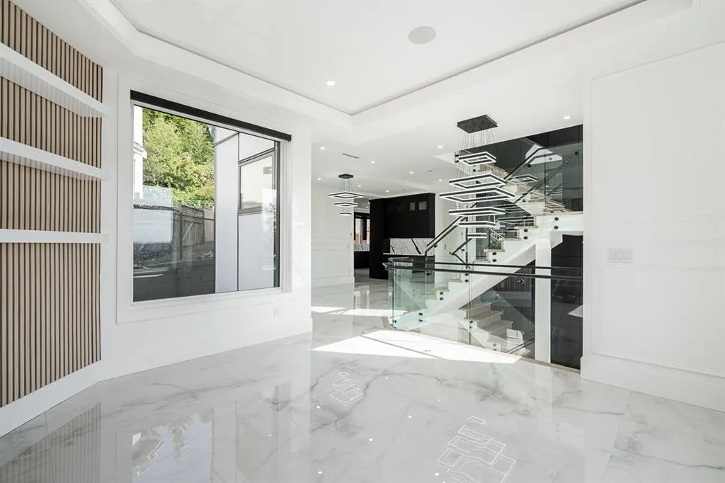 2263 Monashee Court