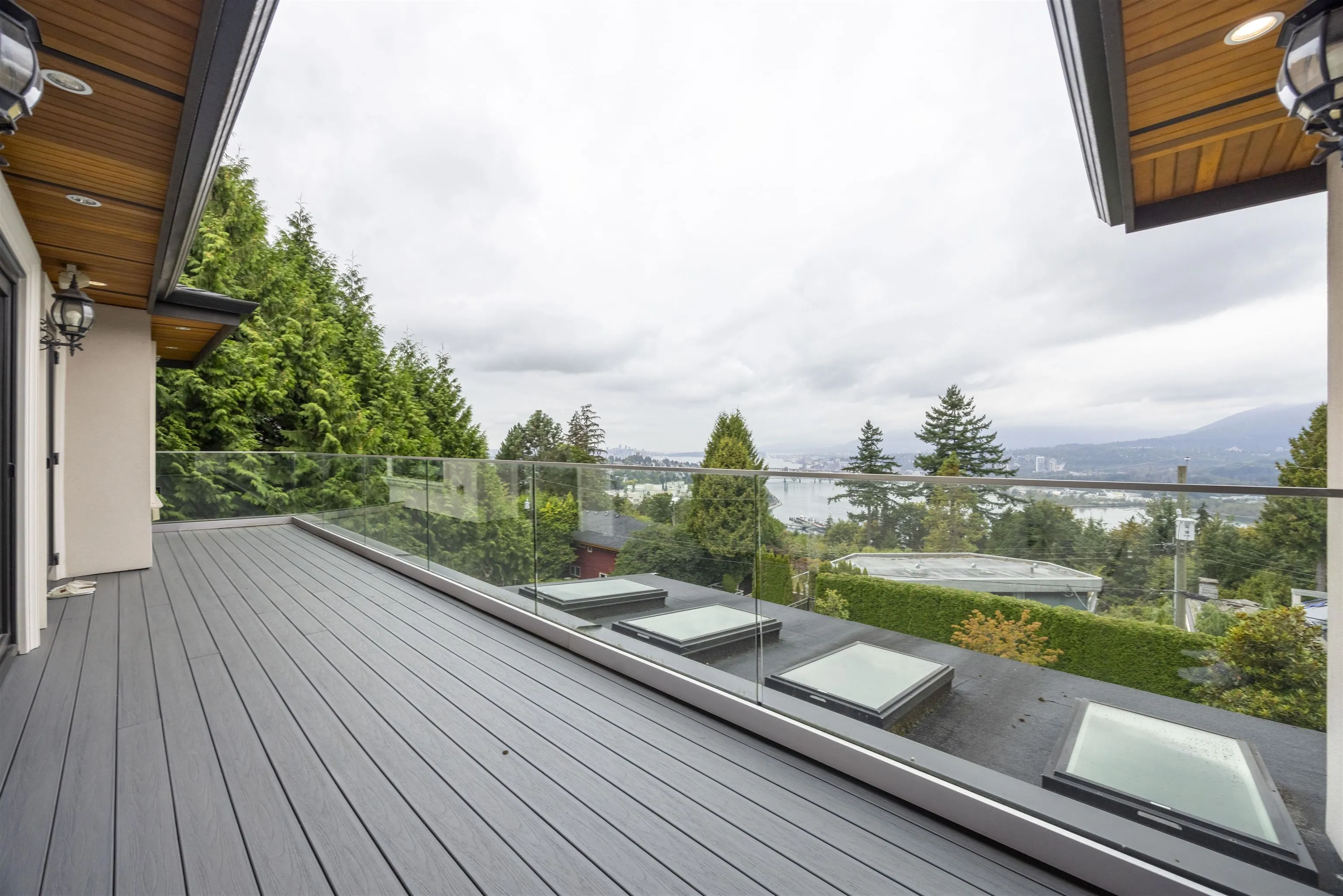 5111 Harbour View Road
