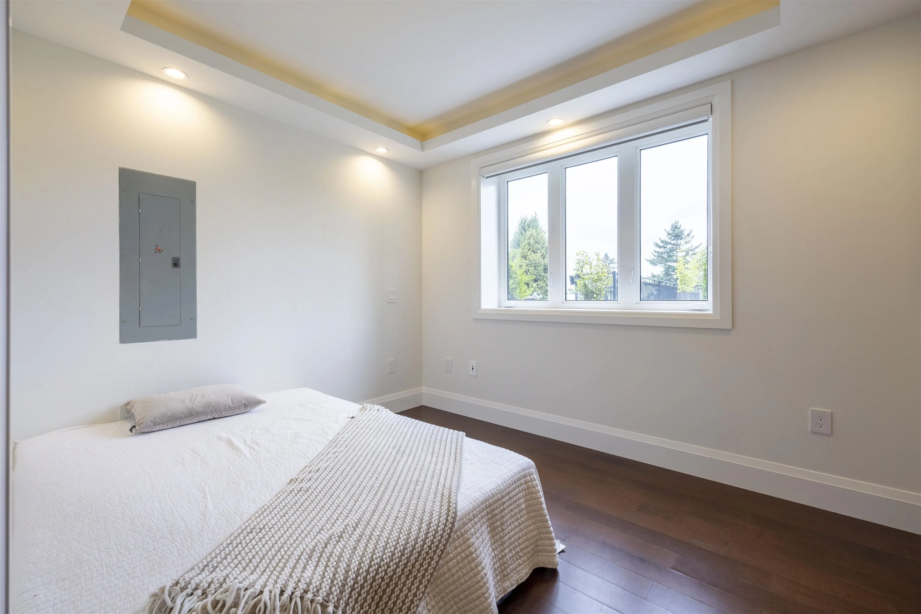 5111 Harbour View Road