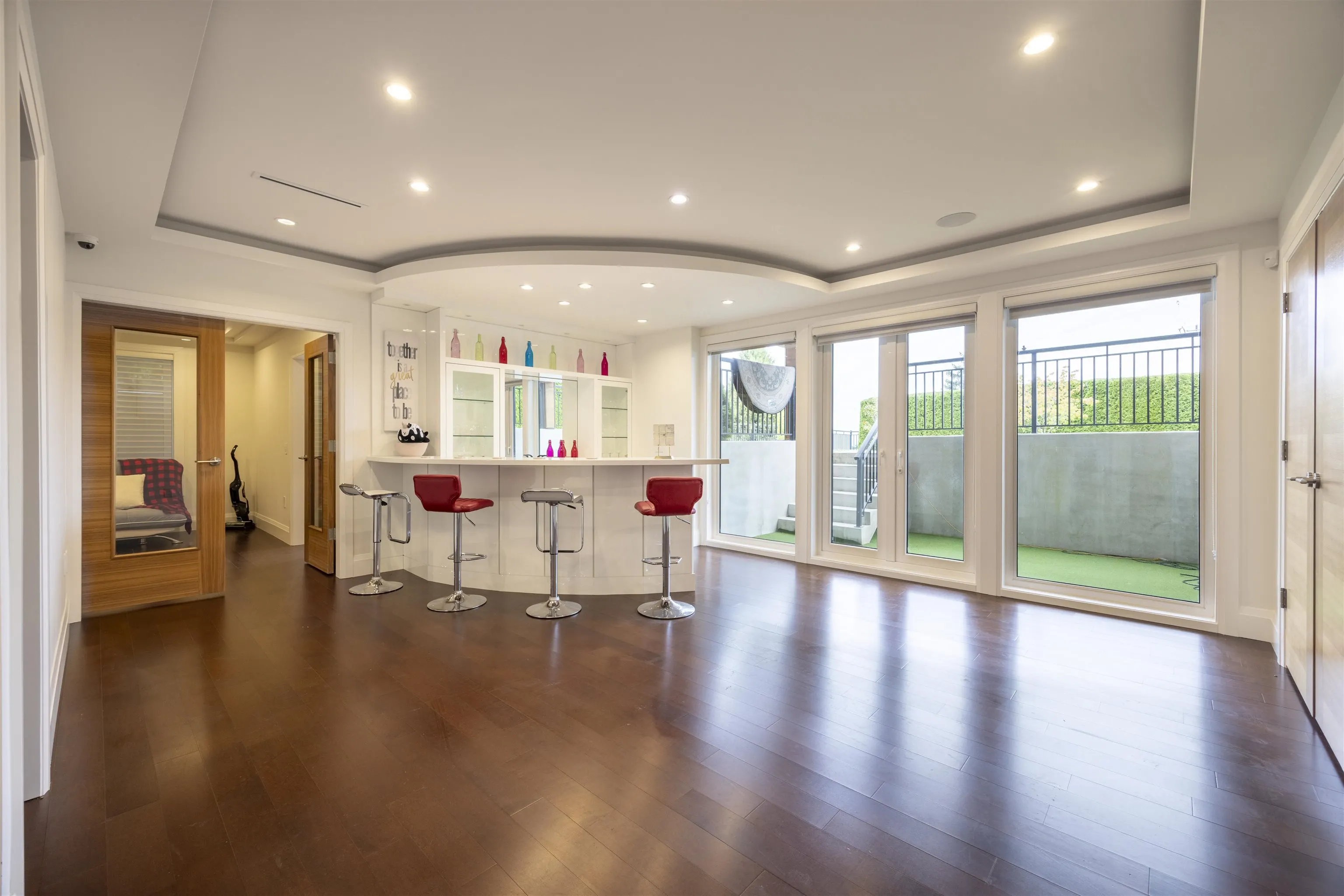 5111 Harbour View Road
