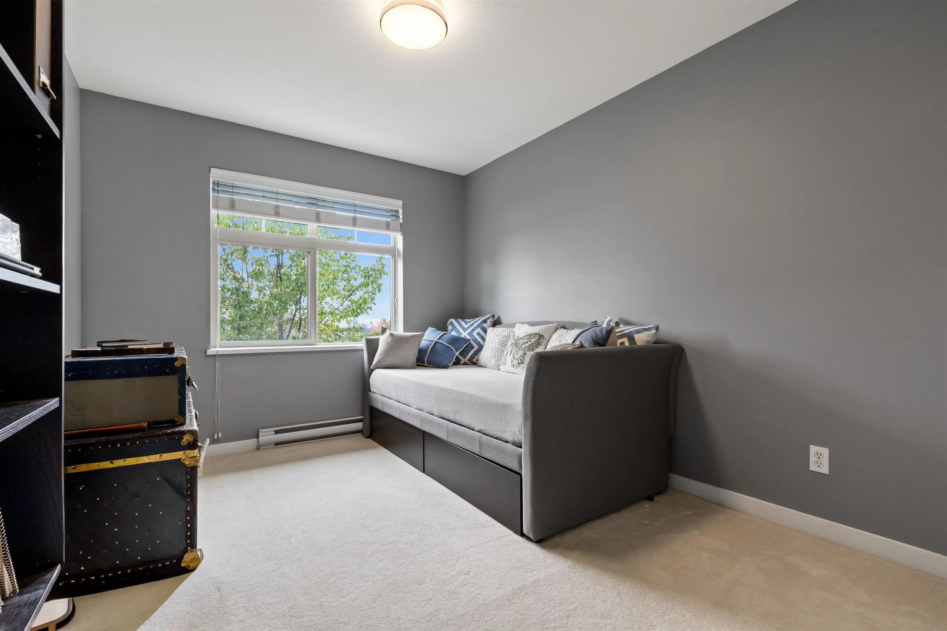 10605 Delsom Crescent #33