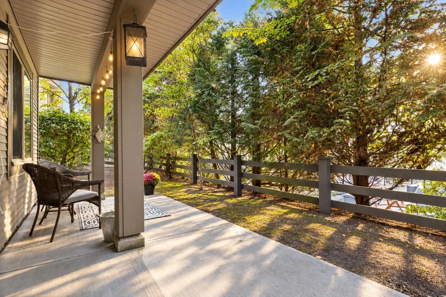 10605 Delsom Crescent #33