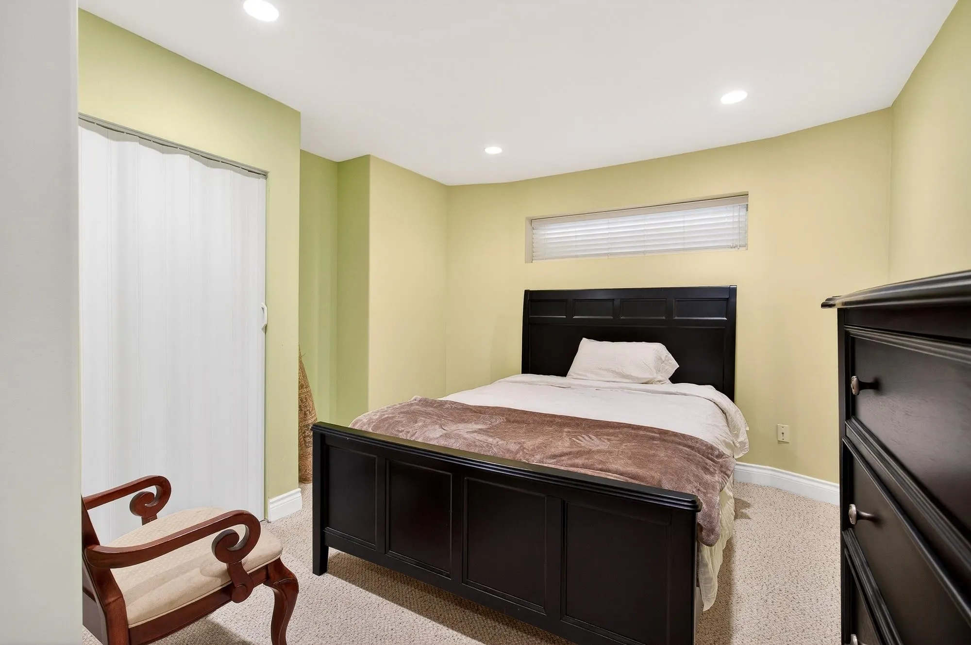 18048 99a Avenue