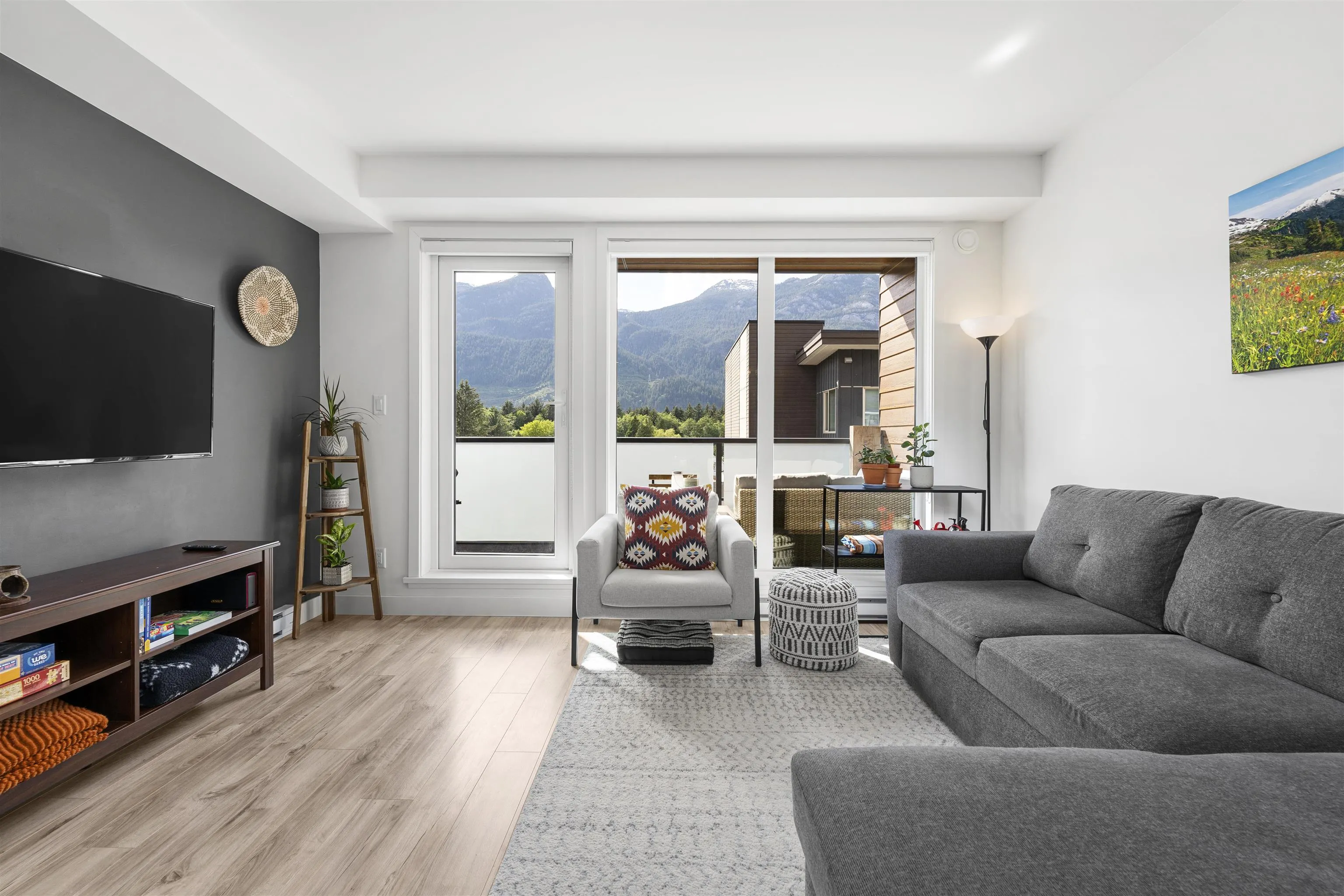 38013 Third Avenue #509