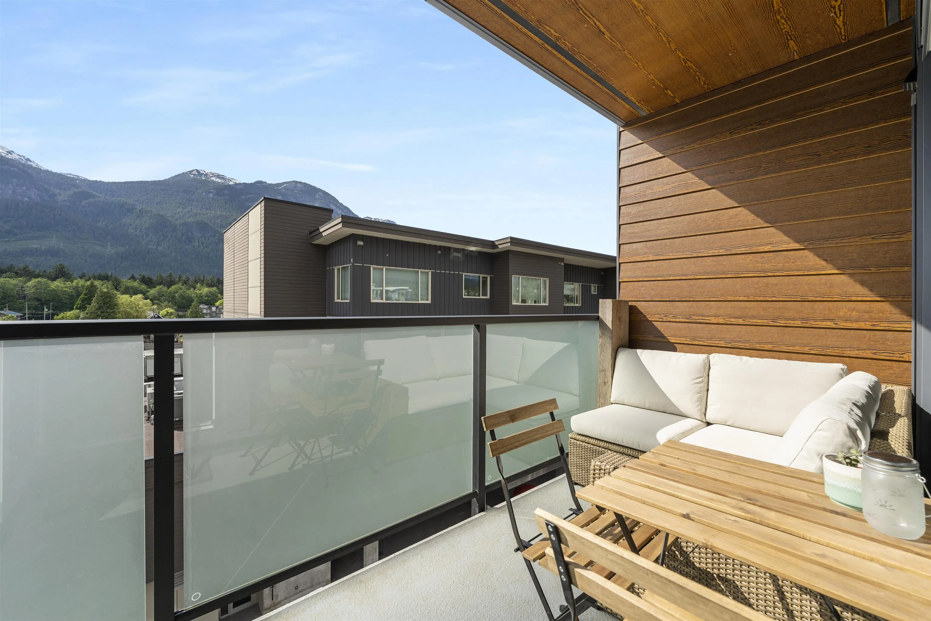 38013 Third Avenue #509
