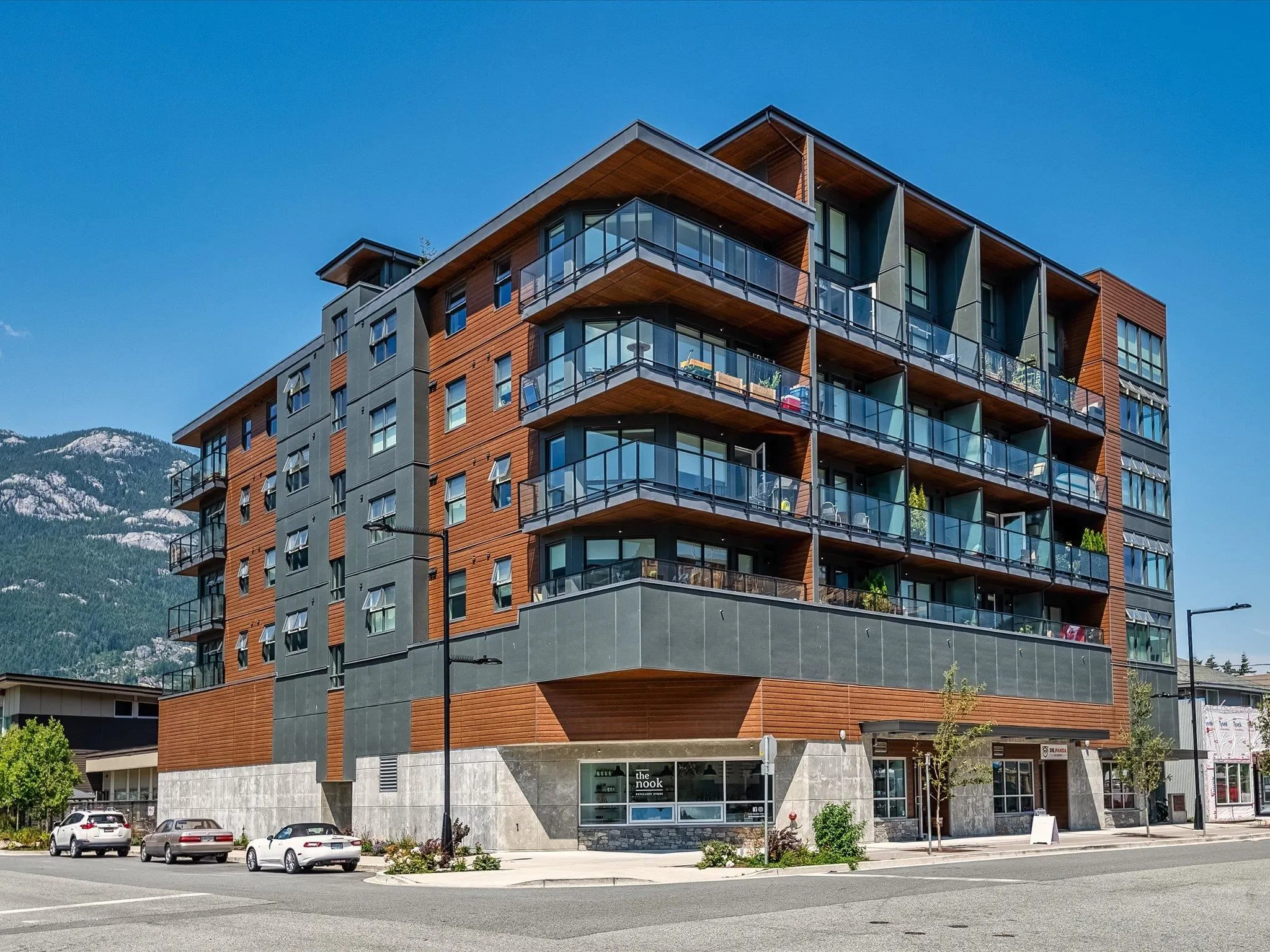 38013 Third Avenue #509