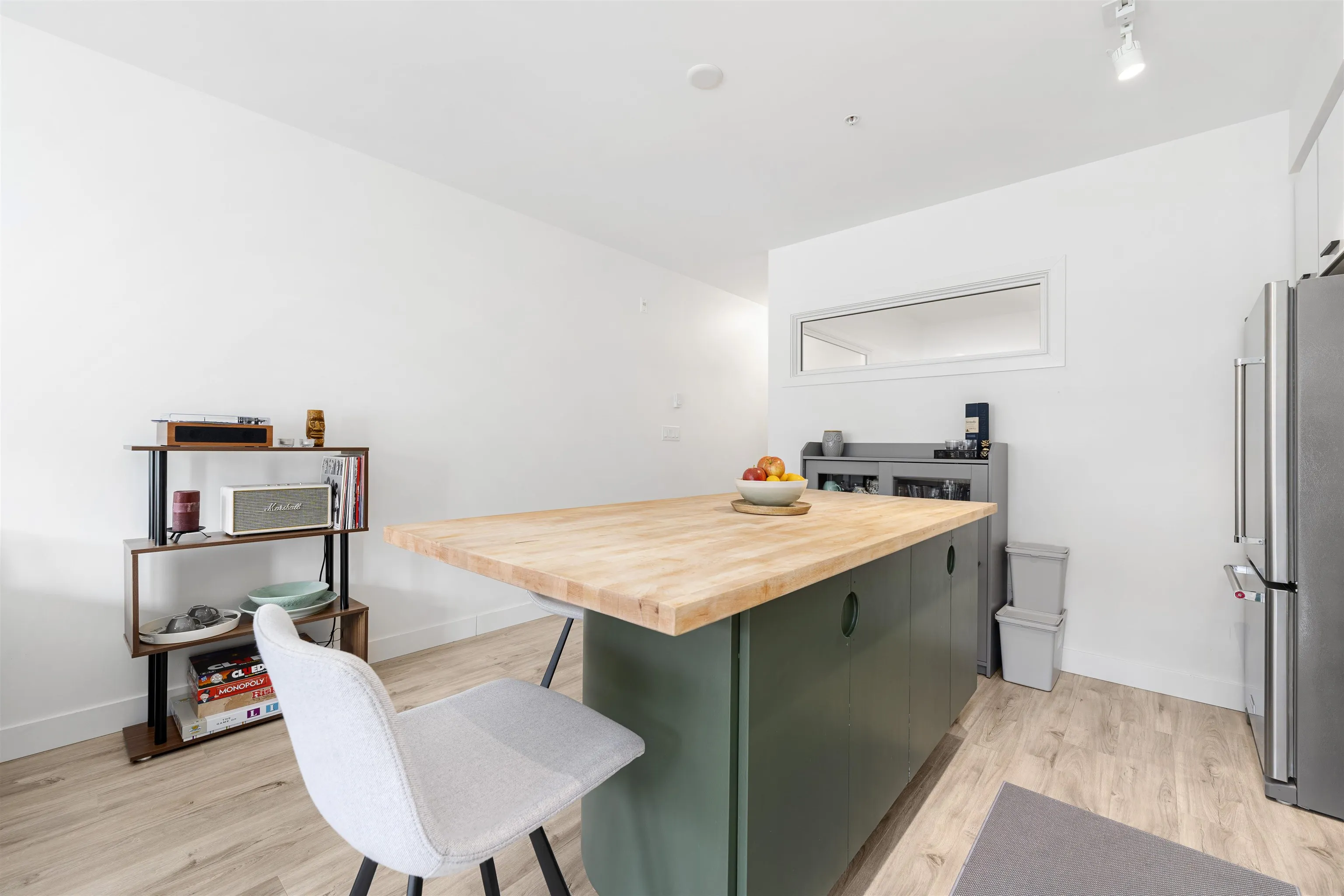 38013 Third Avenue #509