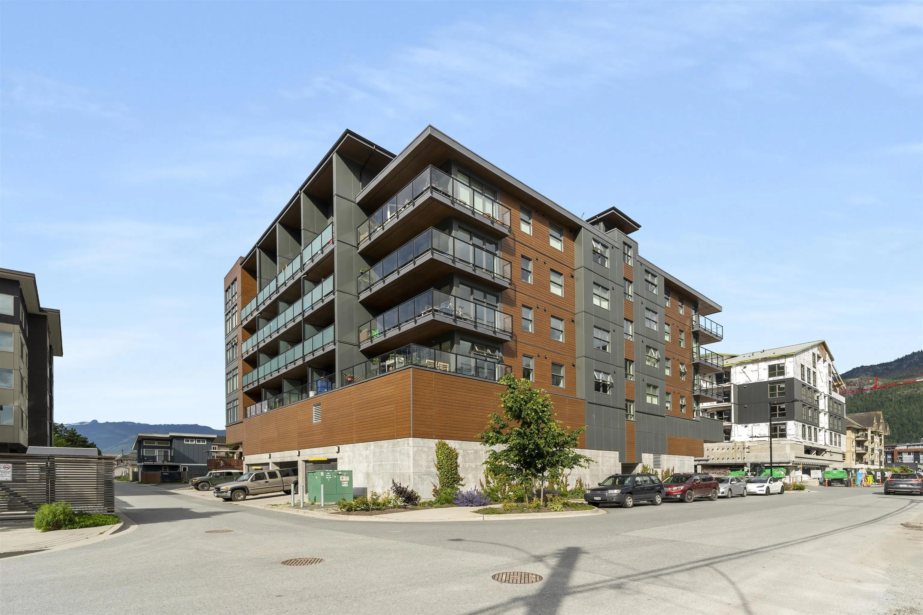 38013 Third Avenue #509