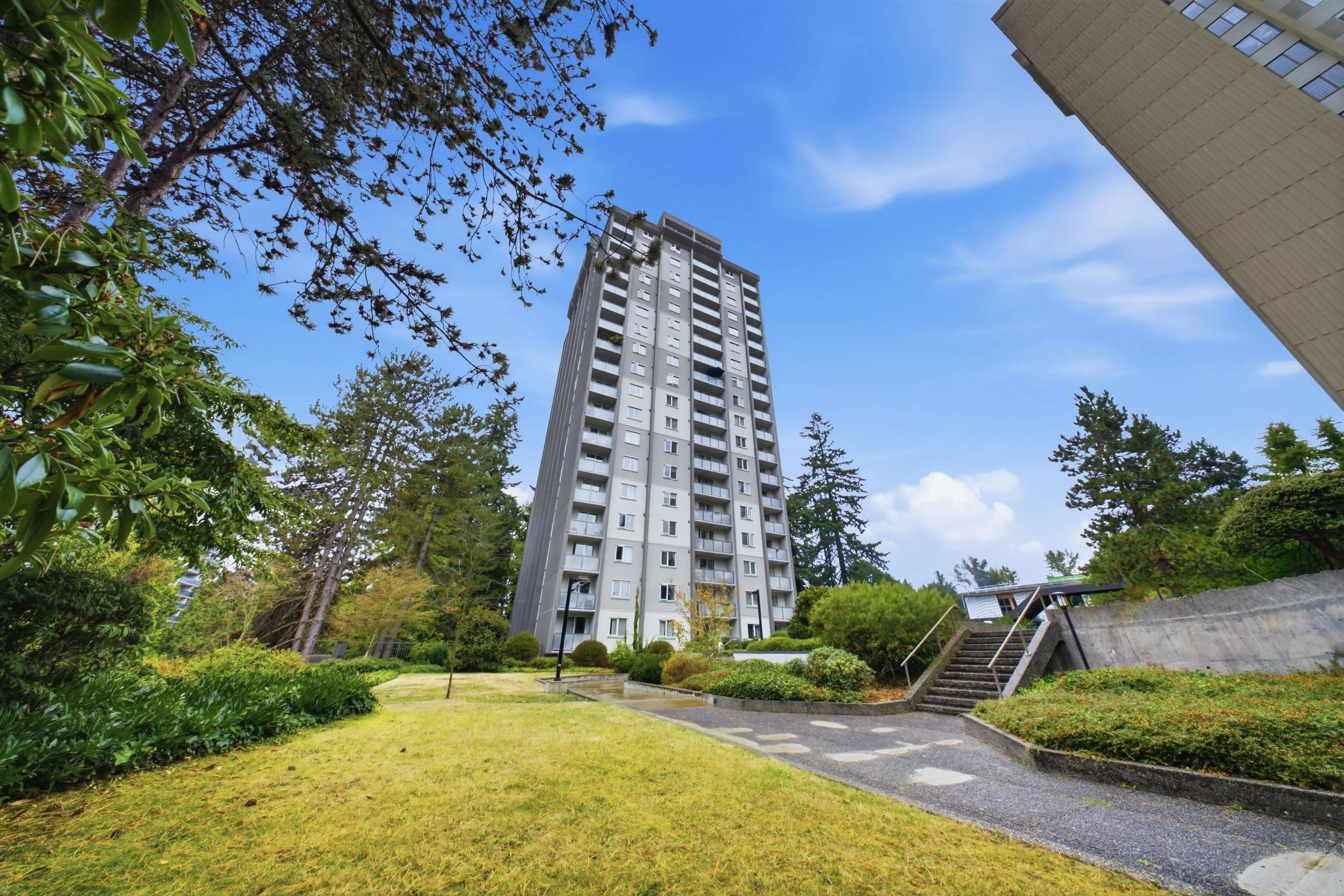 9541 Erickson Drive #1602