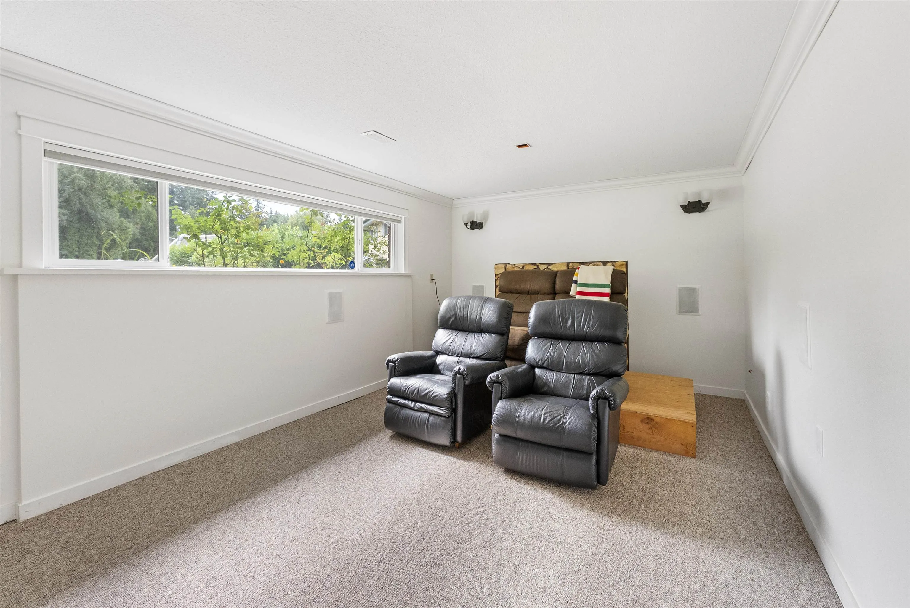 3499 Wright Street