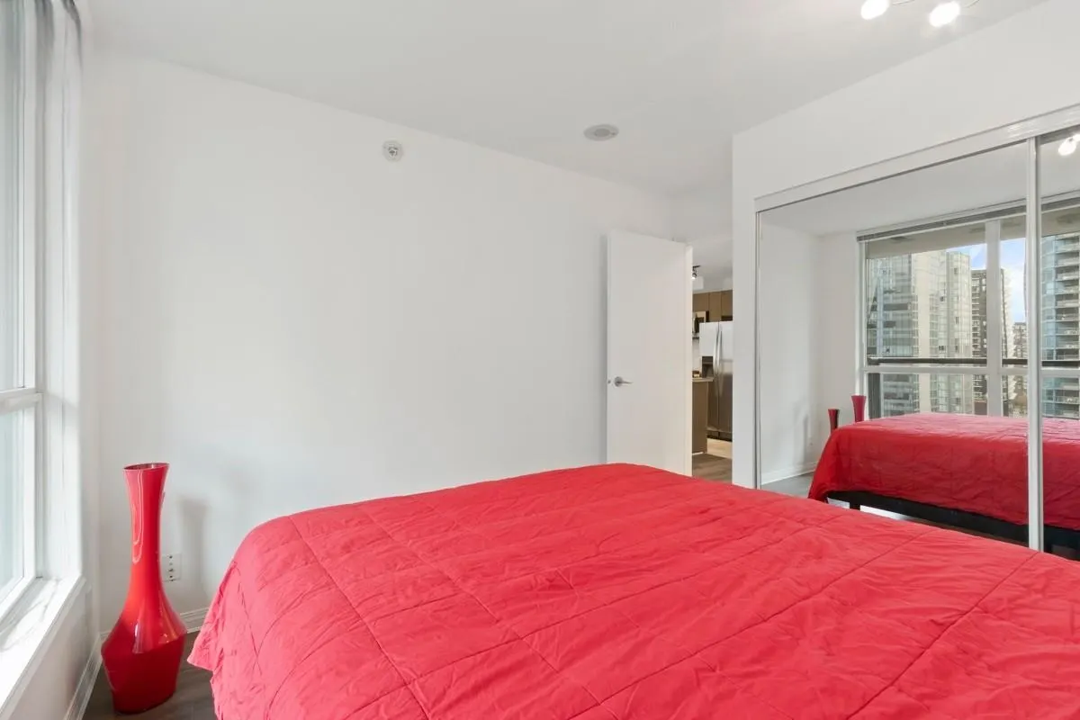 1328 W Pender Street #1703