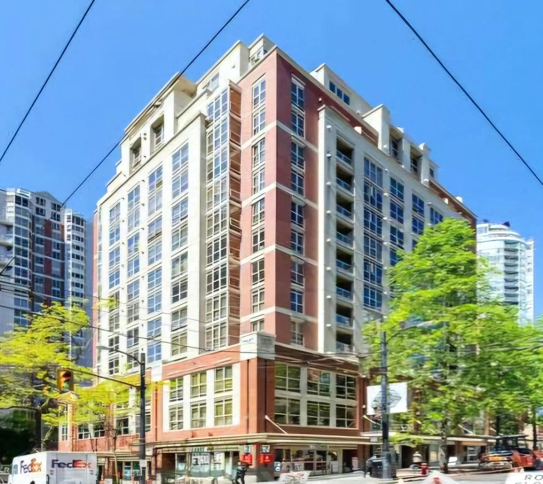 819 Hamilton Street #1205