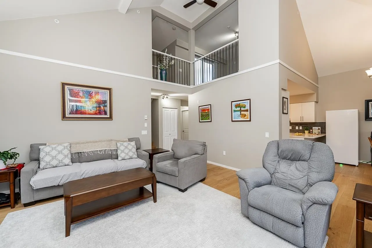 13911 70 Avenue #302