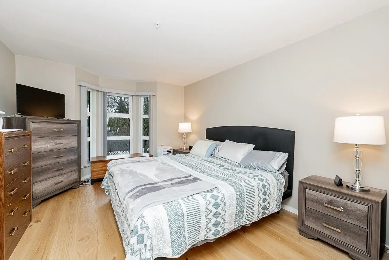 13911 70 Avenue #302