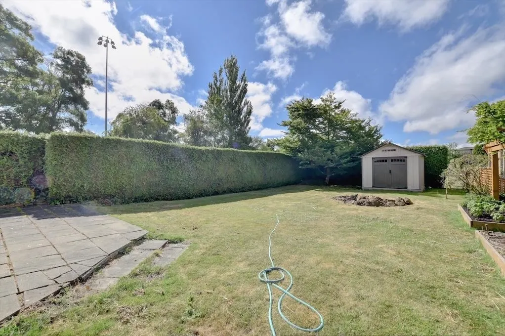 6426 Williams Road