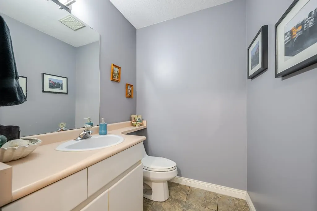 10250 155a Street #112
