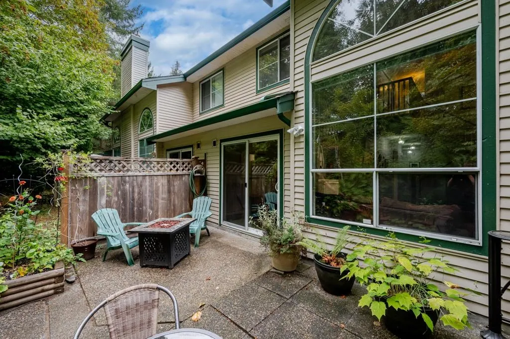 10250 155a Street #112