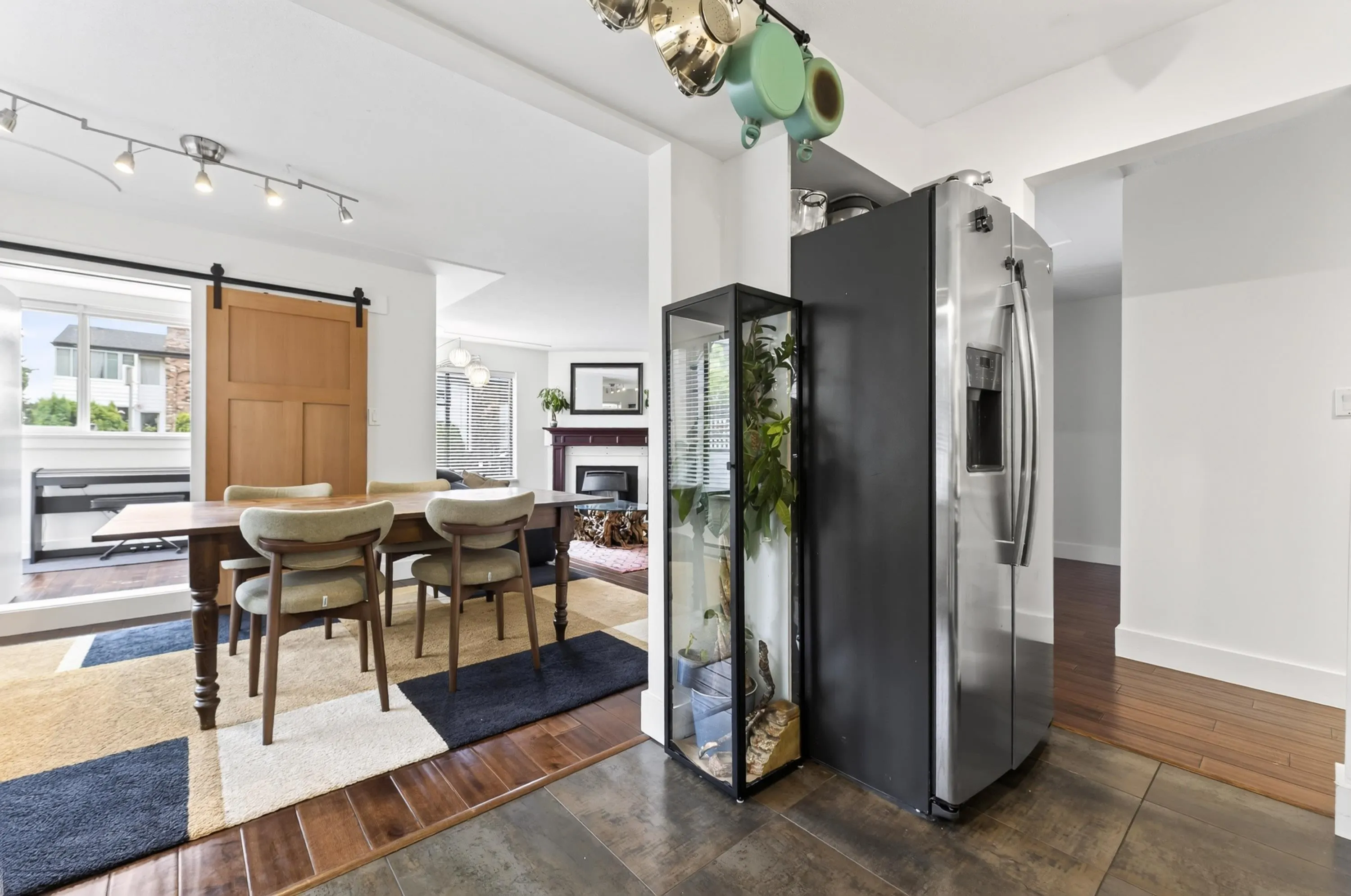 1424 Martin Street #102