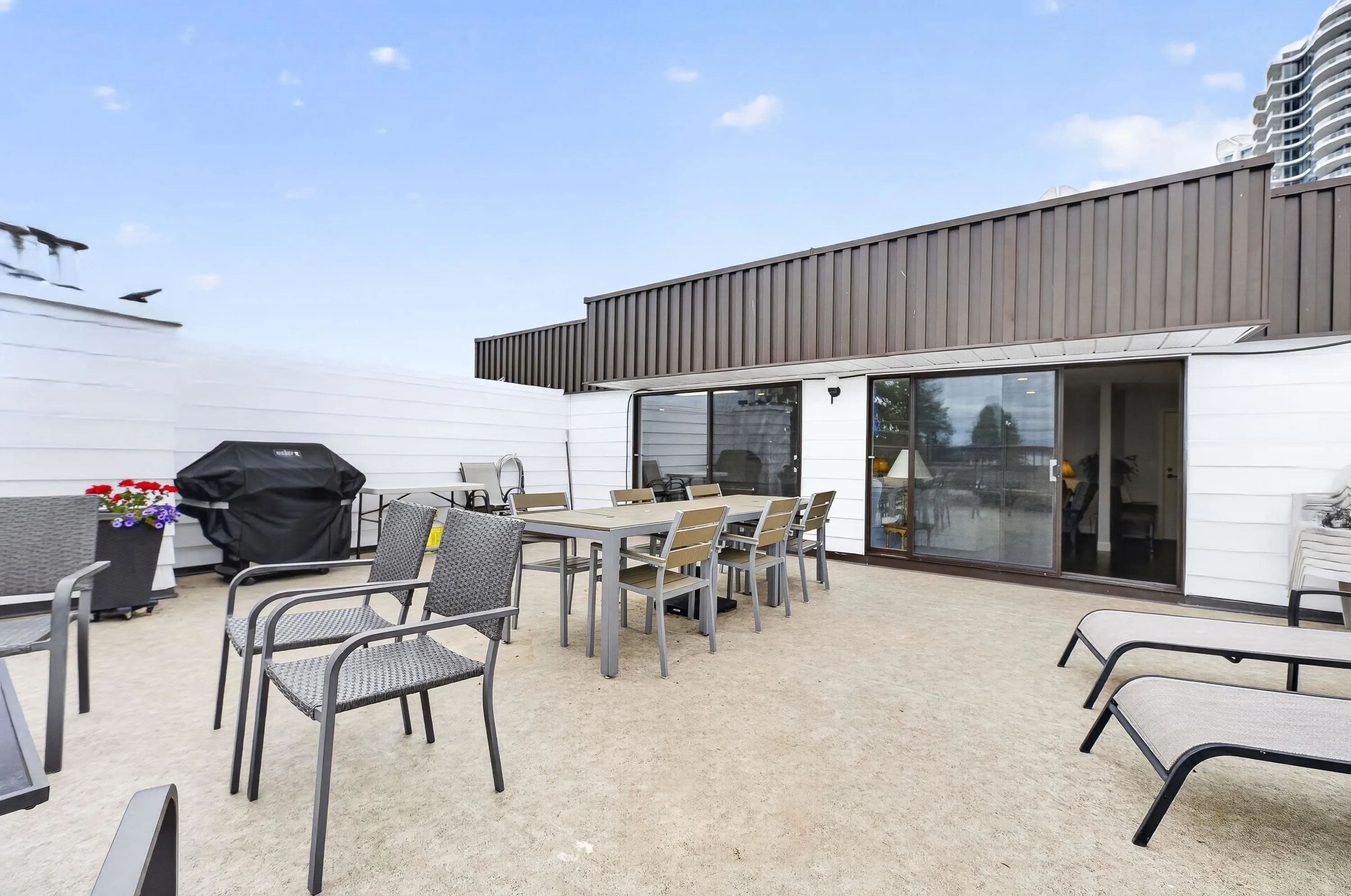 1424 Martin Street #102