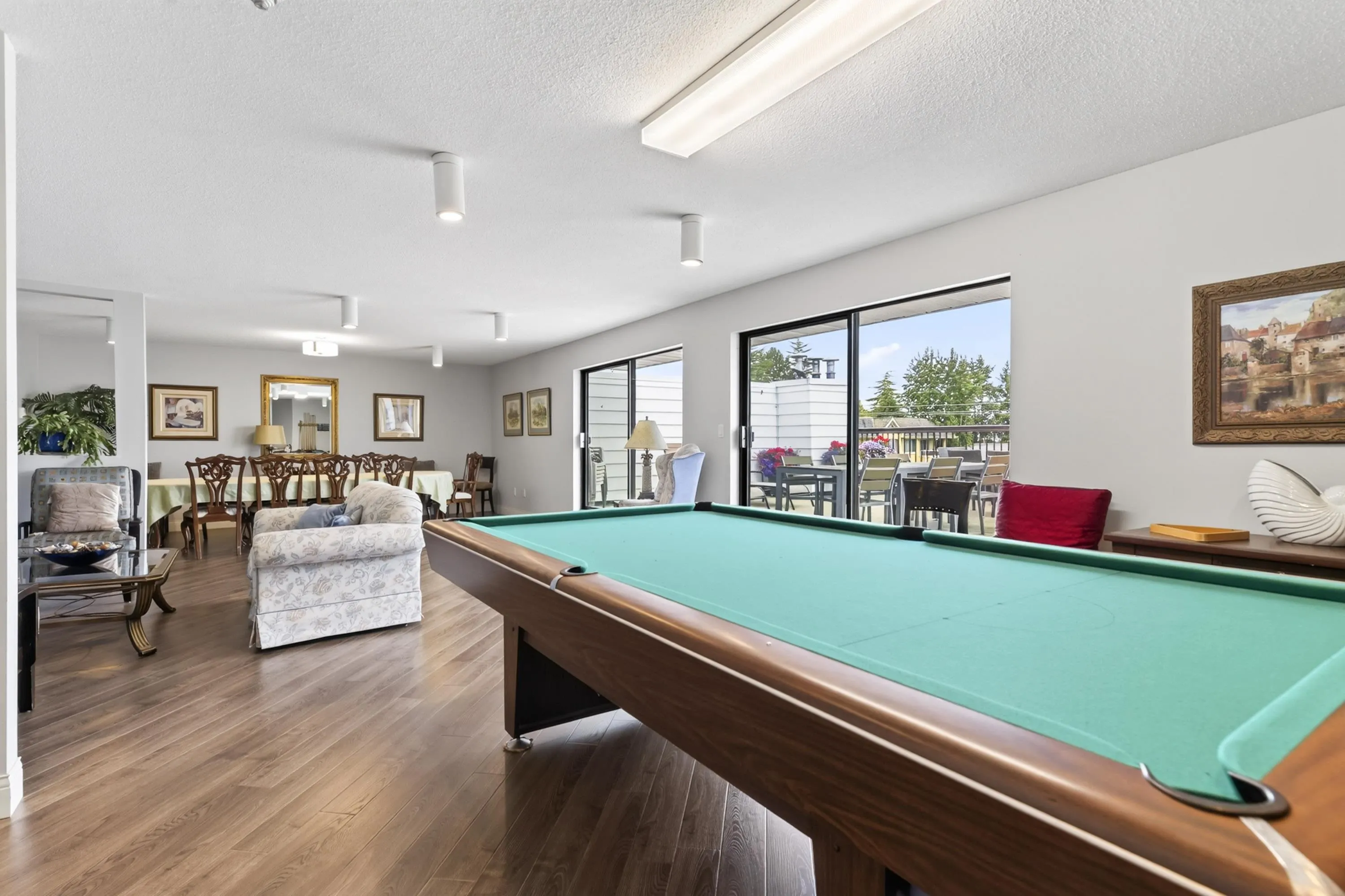 1424 Martin Street #102