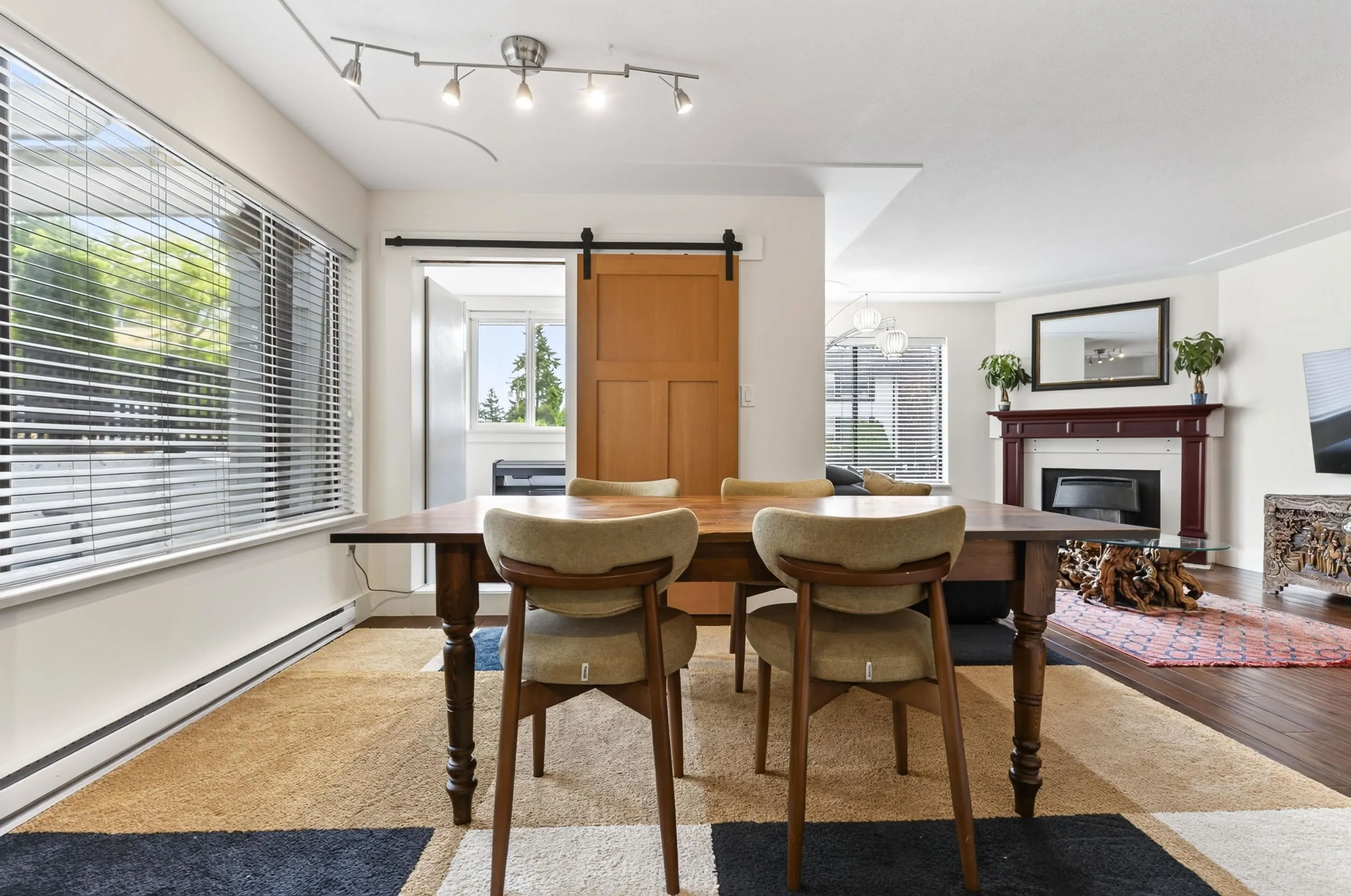 1424 Martin Street #102
