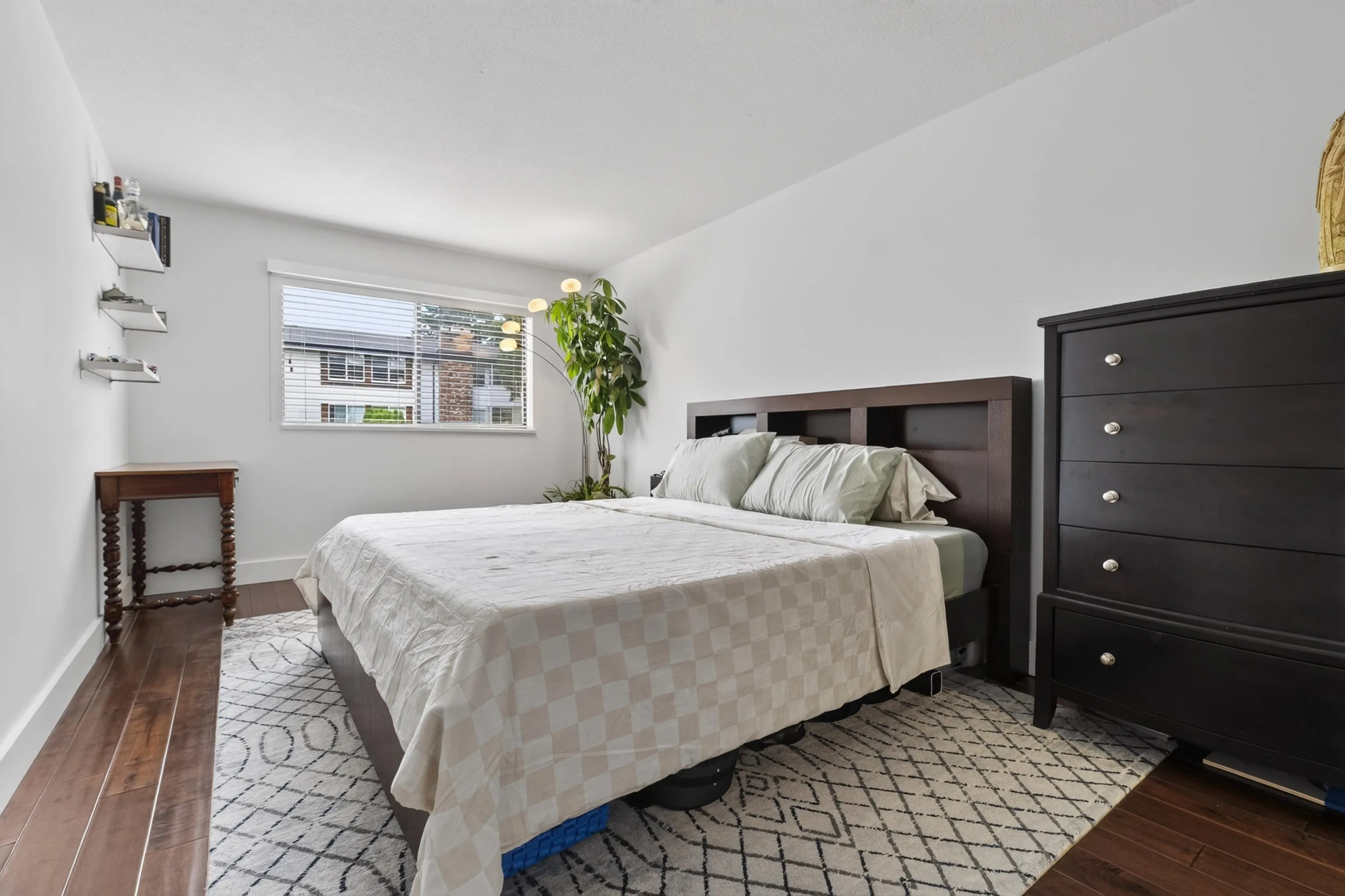 1424 Martin Street #102