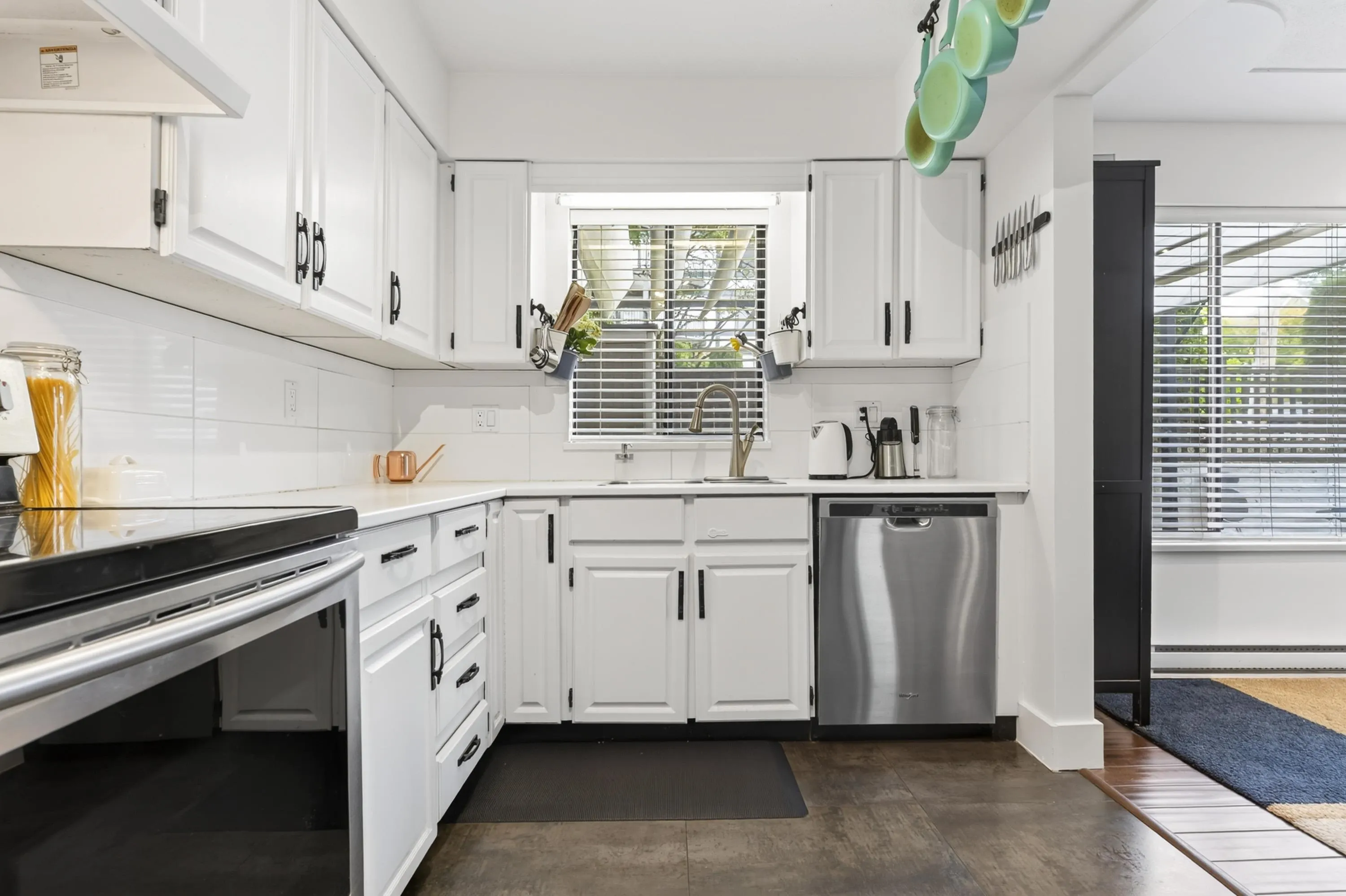 1424 Martin Street #102