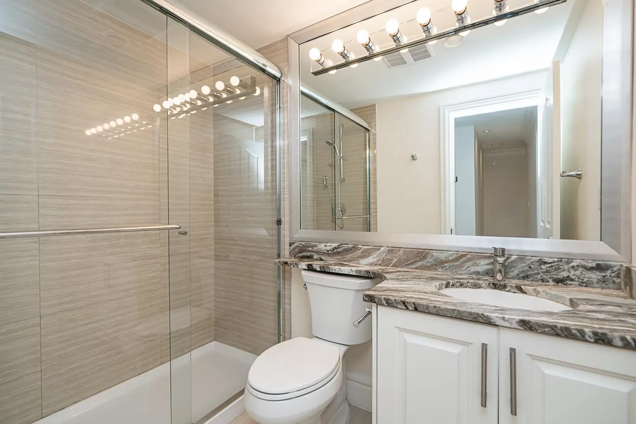 4xxxx-1 W 28th Avenue