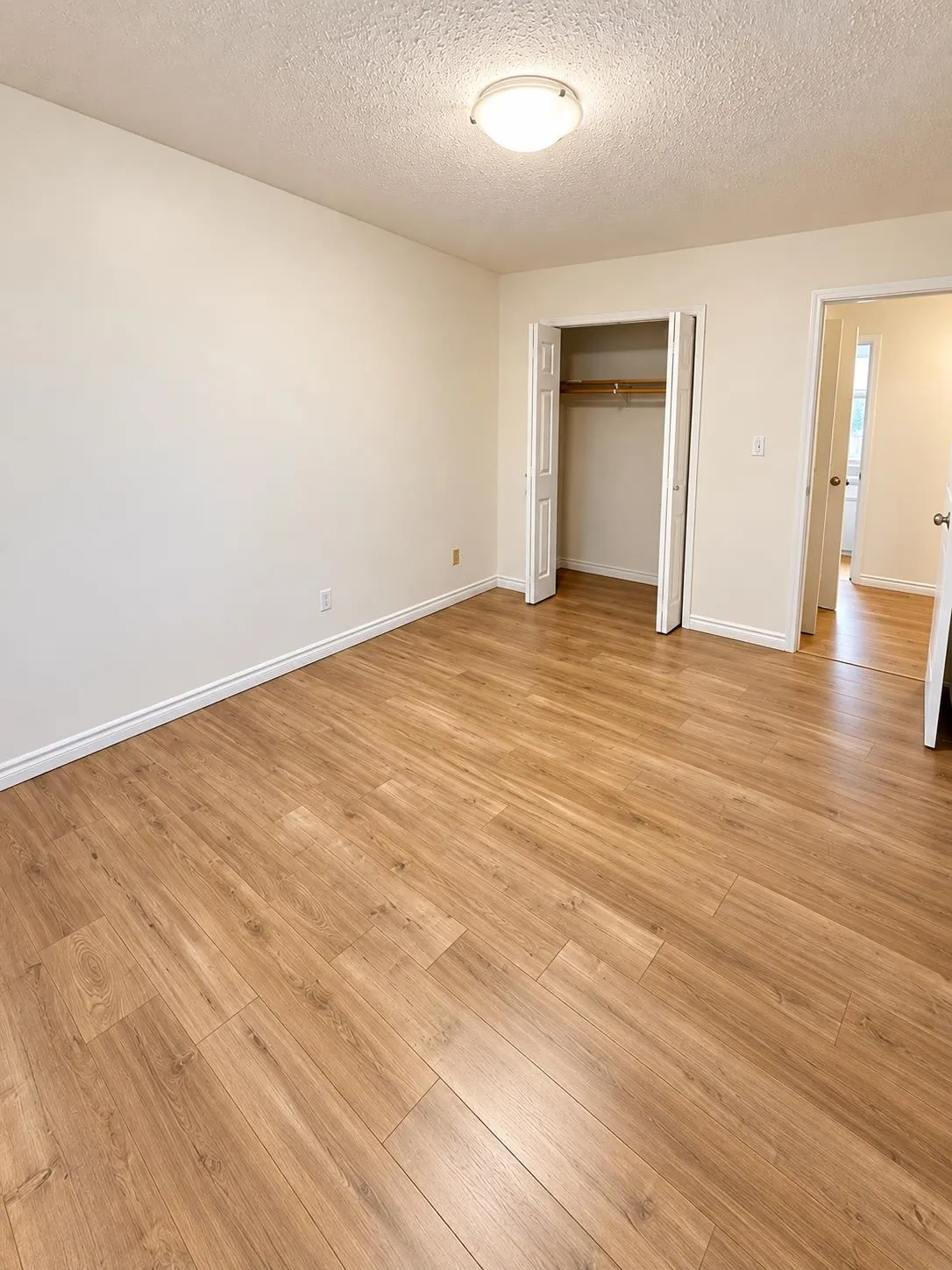 10468 148th Street #107