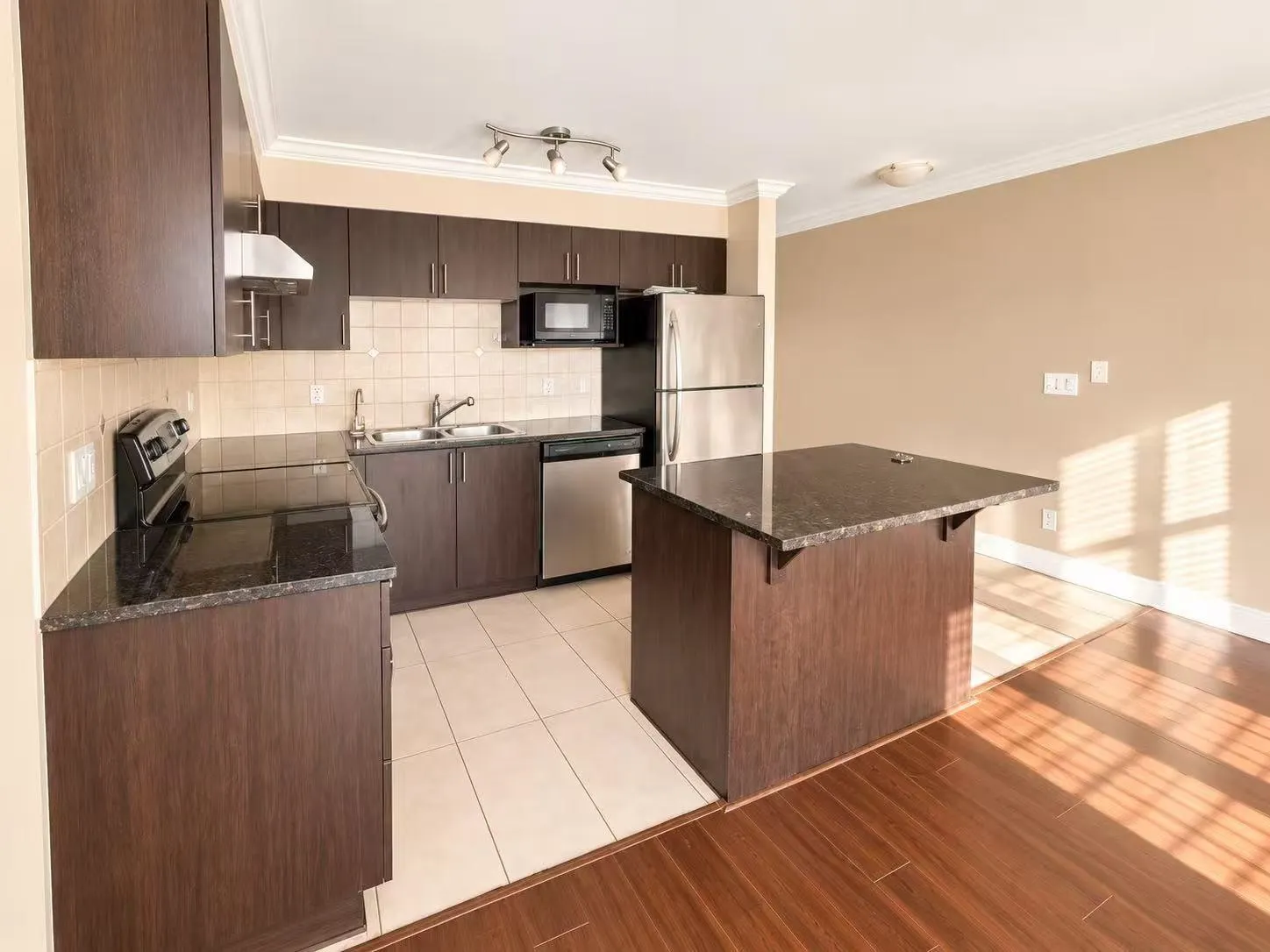 17769 57 Avenue #201