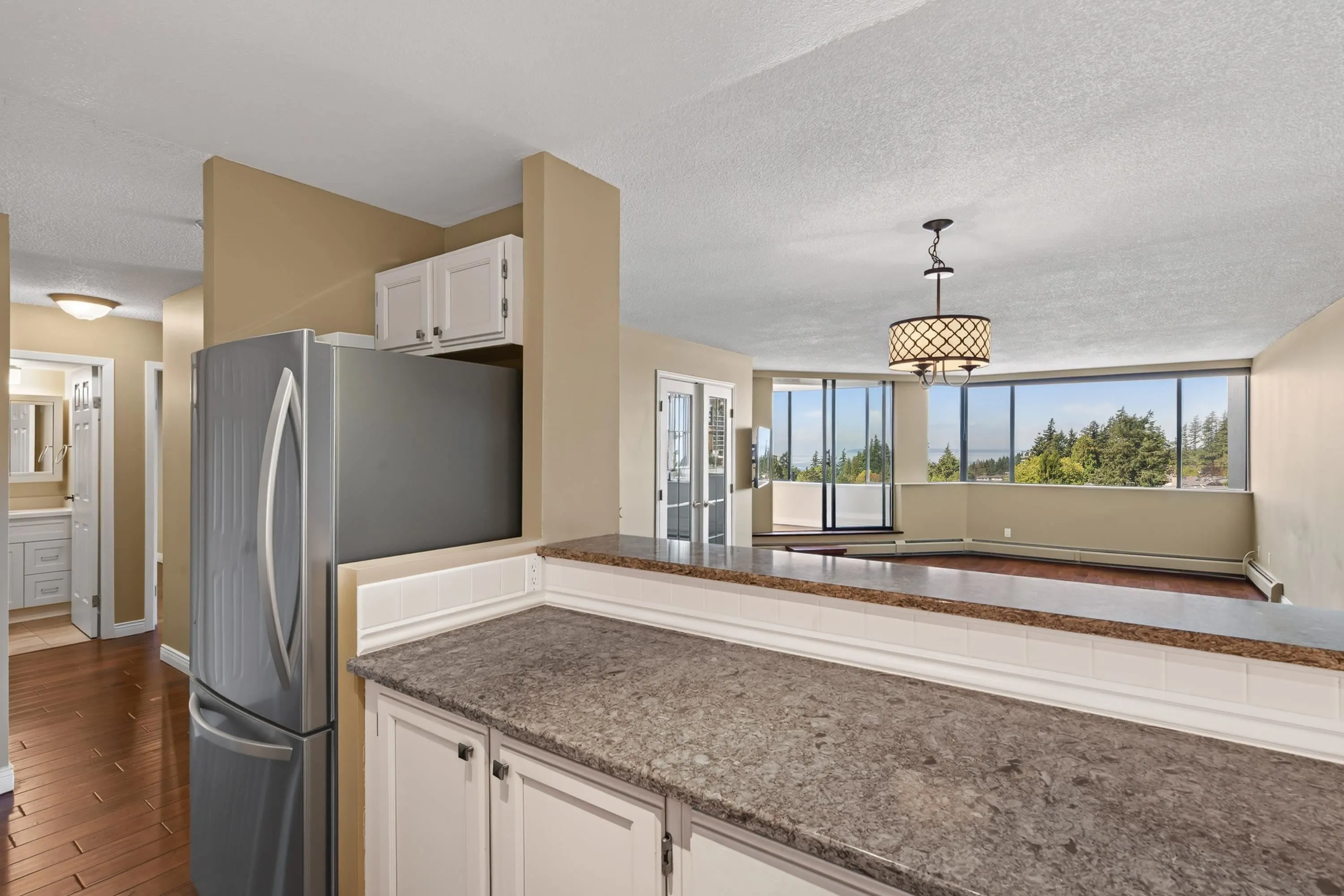 1442 Foster Street #603
