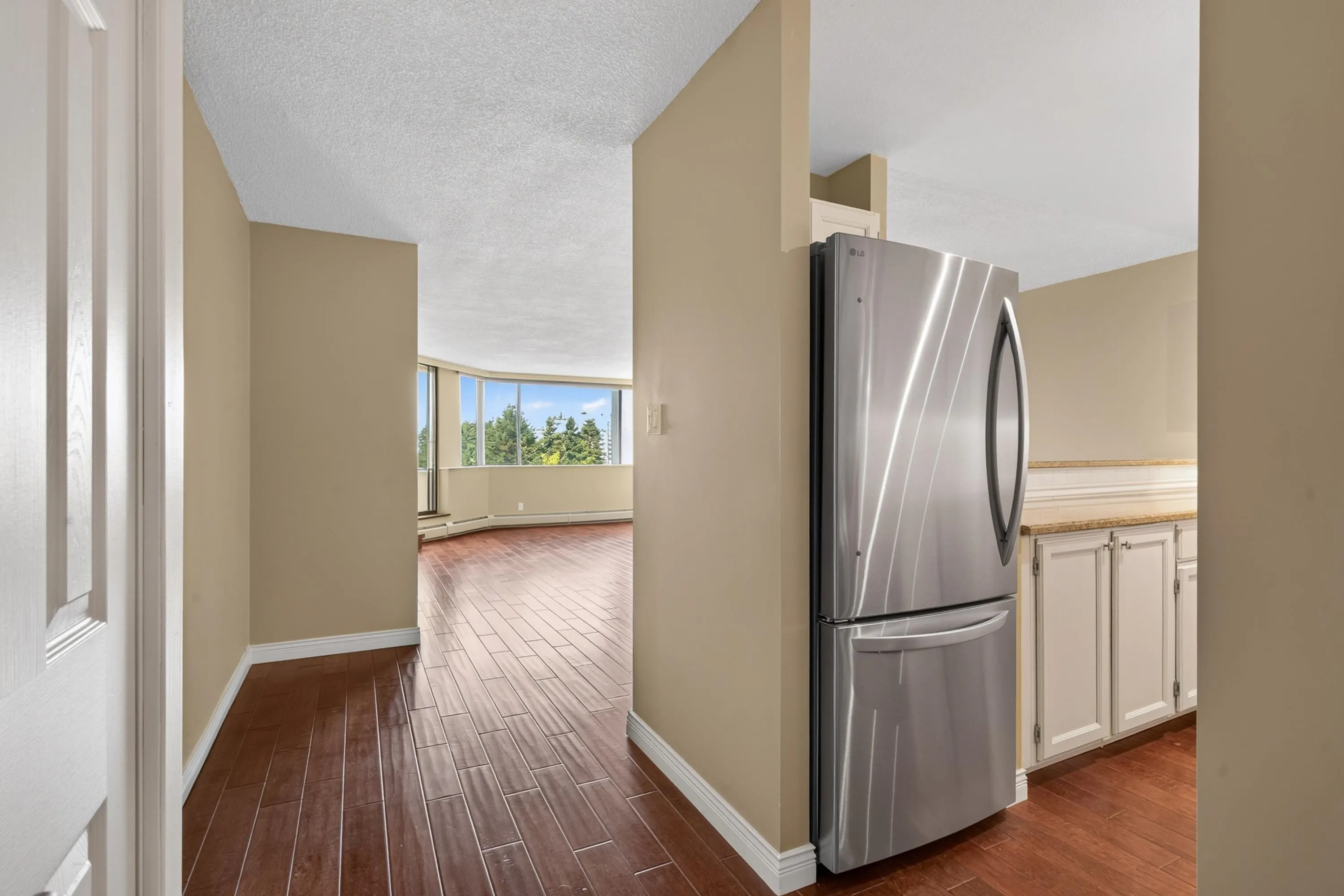1442 Foster Street #603