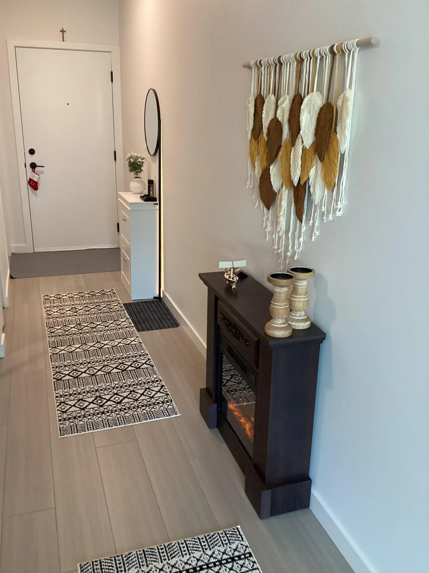 2277 Hawthorne Avenue #303