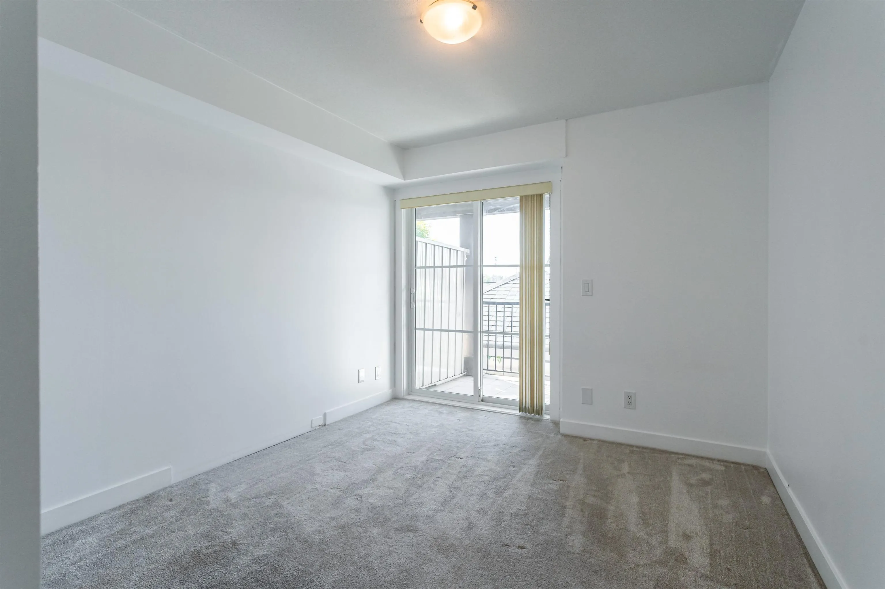 17769 57 Avenue #222